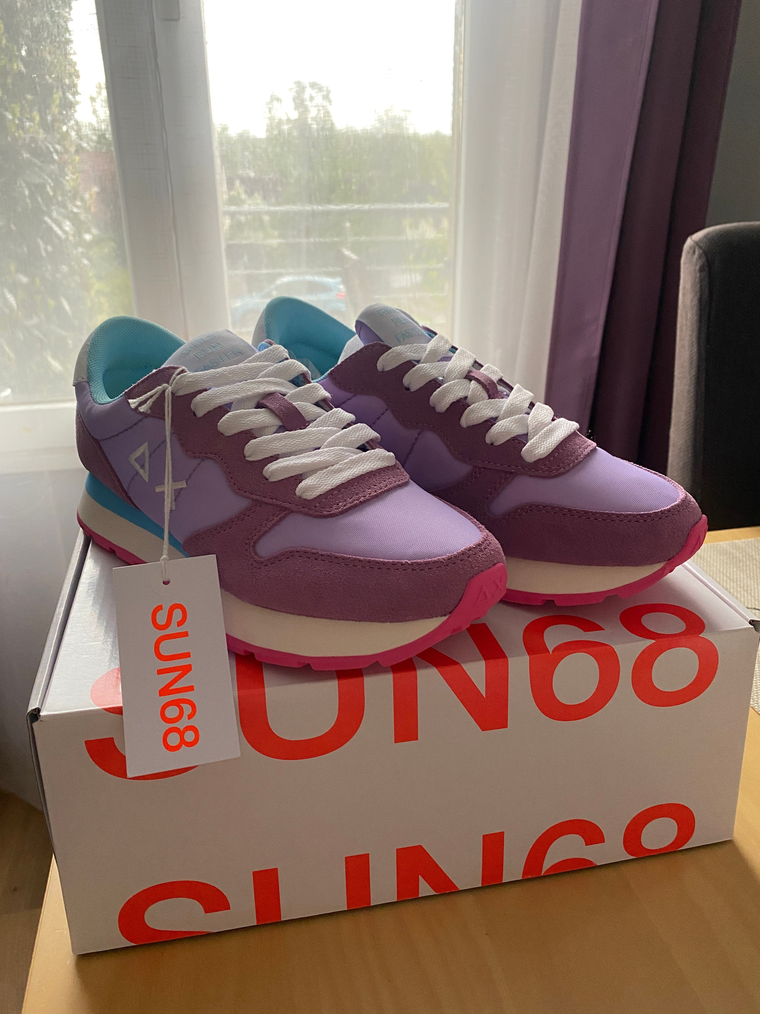 Спортивная обувь. Ваш байер во Франции