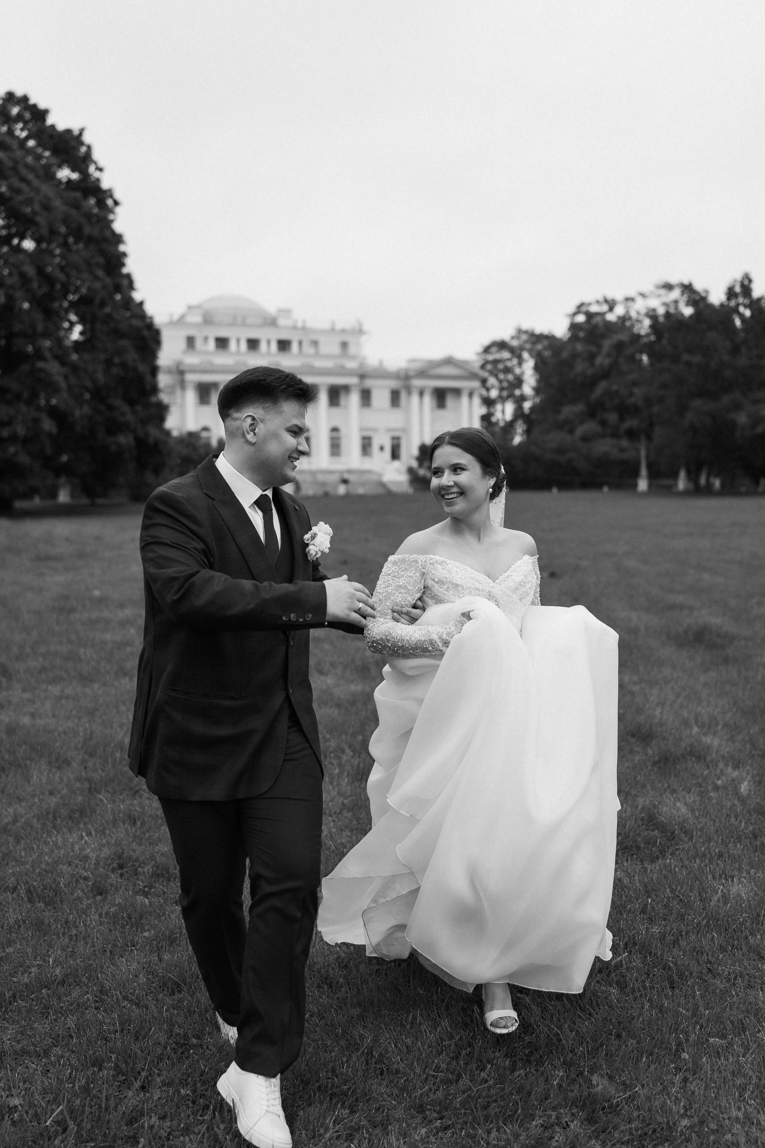 Летняя история любви (Приморский загс + Елагин остров). Фотограф в Санкт-Петербурге — Лучина Екатерина