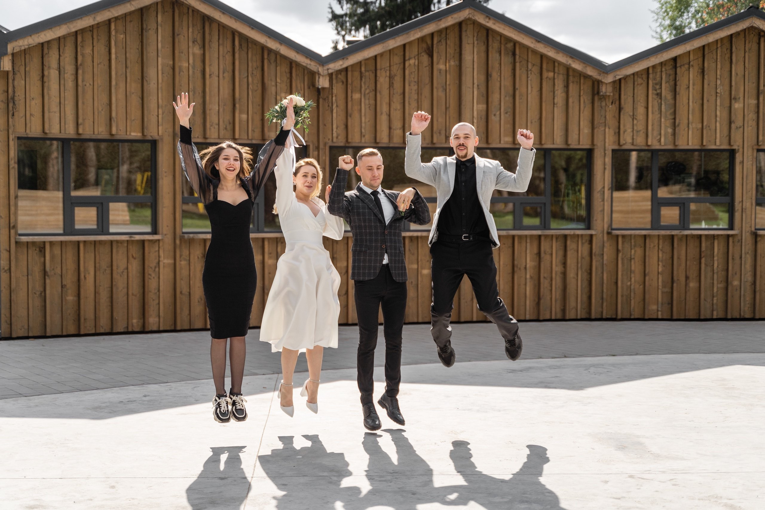 Свадебная фотосъемка в Ижевске, Воткинске, Чайковском, Сарапуле, Перми, Уфе и Казани. Фото и видео для бизнеса, репортажная и свадебная съемка|Александр Кузнецов|Ижевск, Воткинск