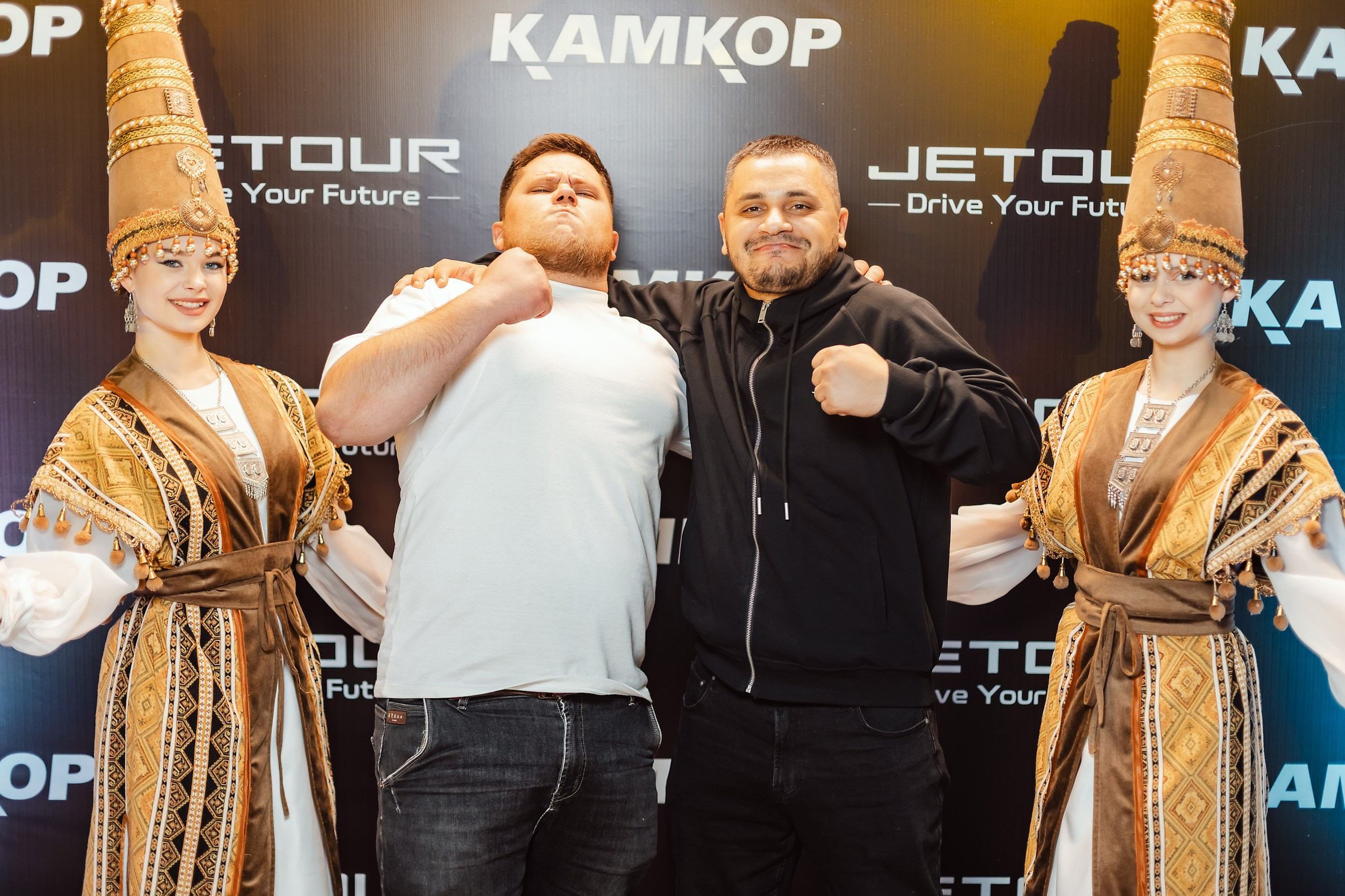 Открытие Jetour. Кипятком Павлодар