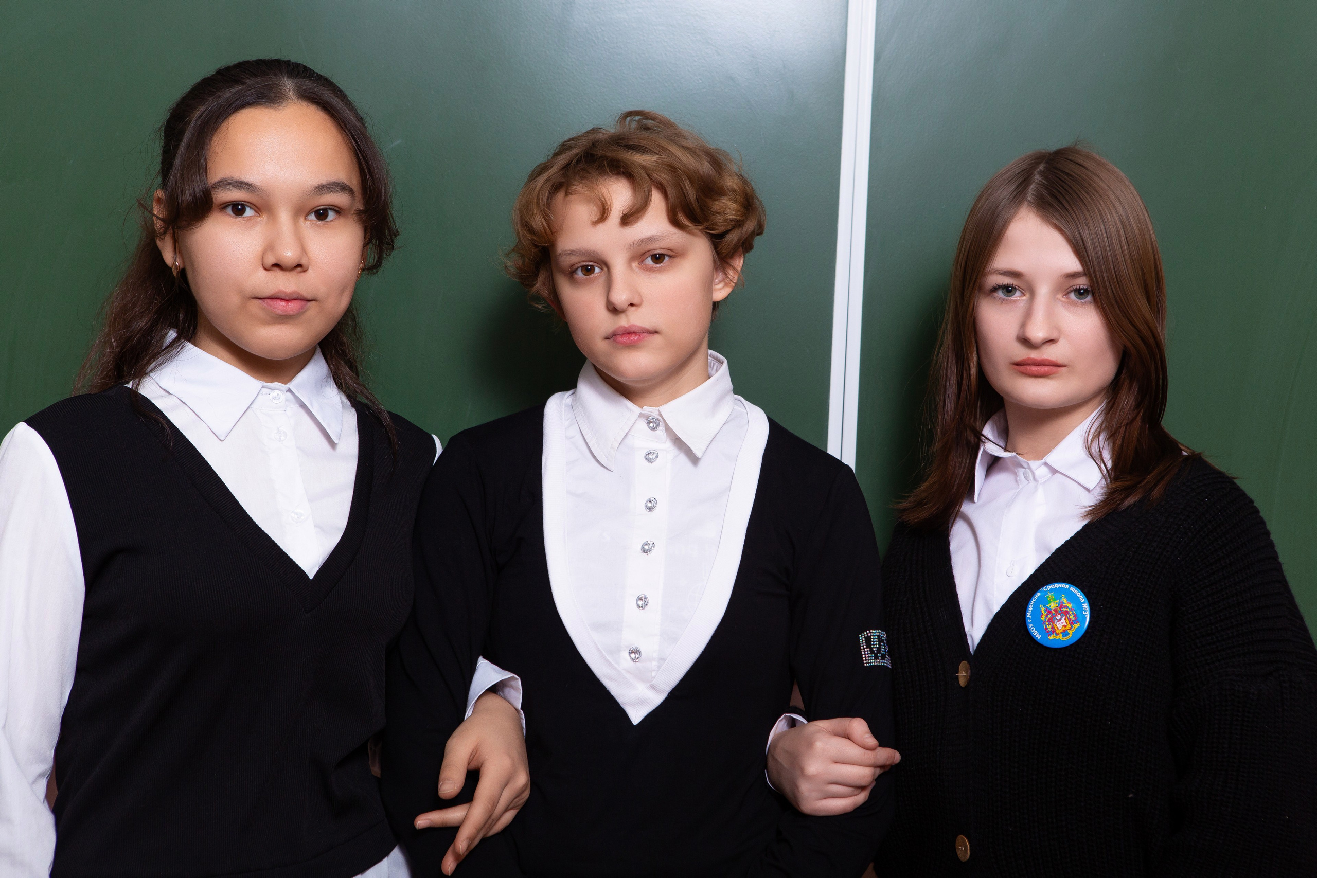 ШКОЛЬНАЯ ФОТОСЕССИЯ ДЛЯ 9 КЛАССА 3 ШКОЛА МЦЕНСК. ТВОЙ АЛЬБОМ / ТВОИ ПРАВИЛА