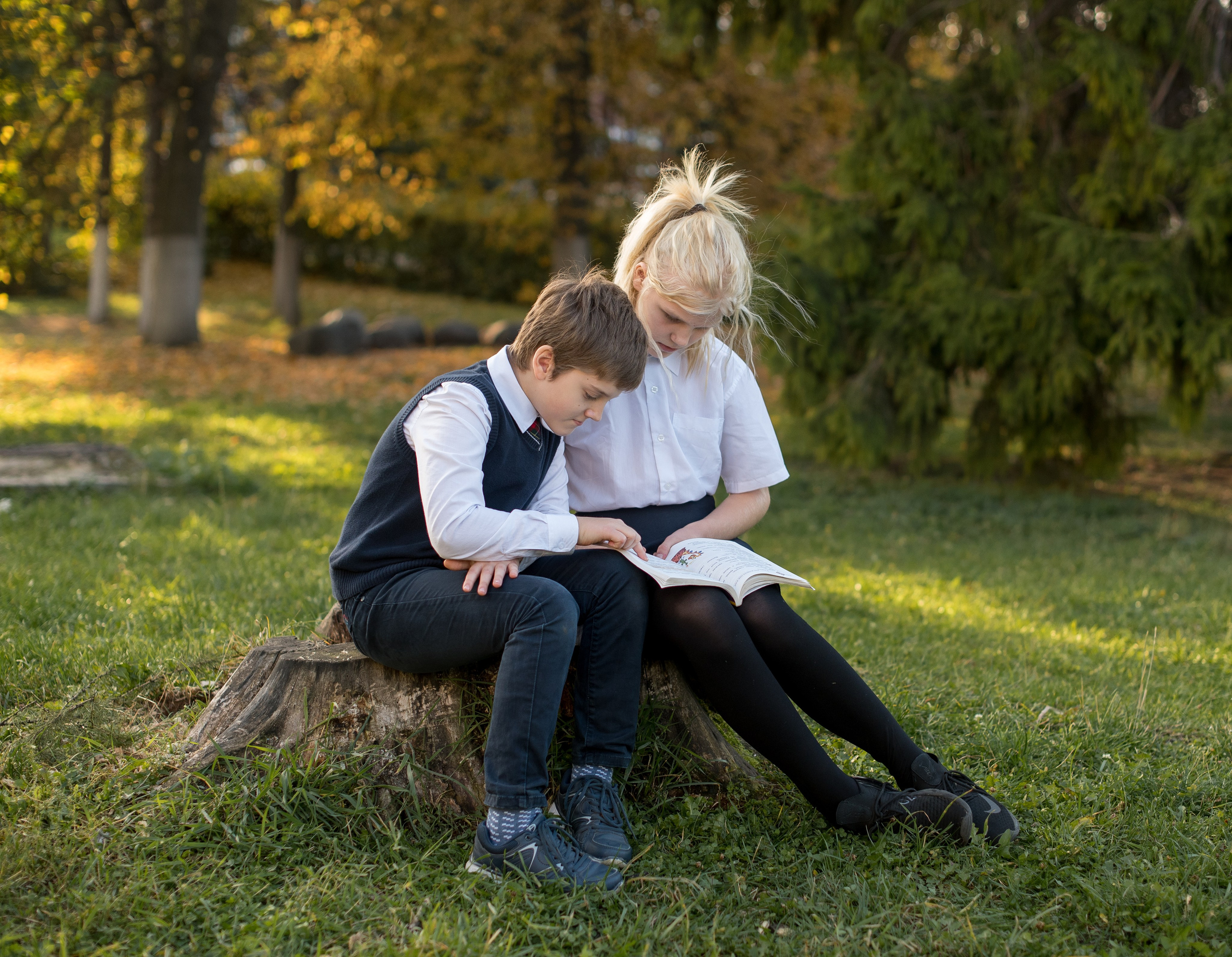 Пример съемки для выпускного альбома с наполнением «премиум». Выпускные альбомы для школ и детских садов в Иваново