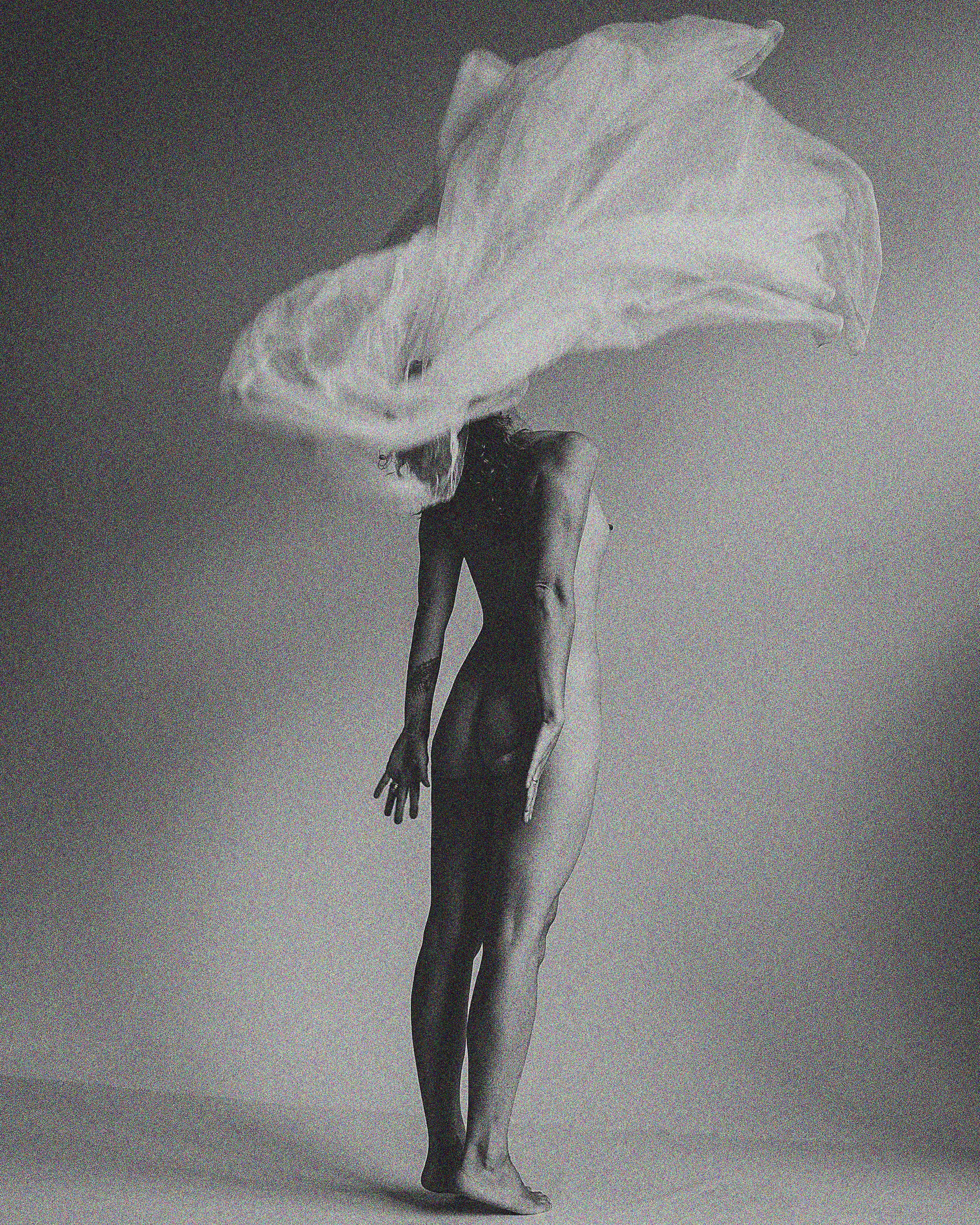 The veil. Masha Obatnina