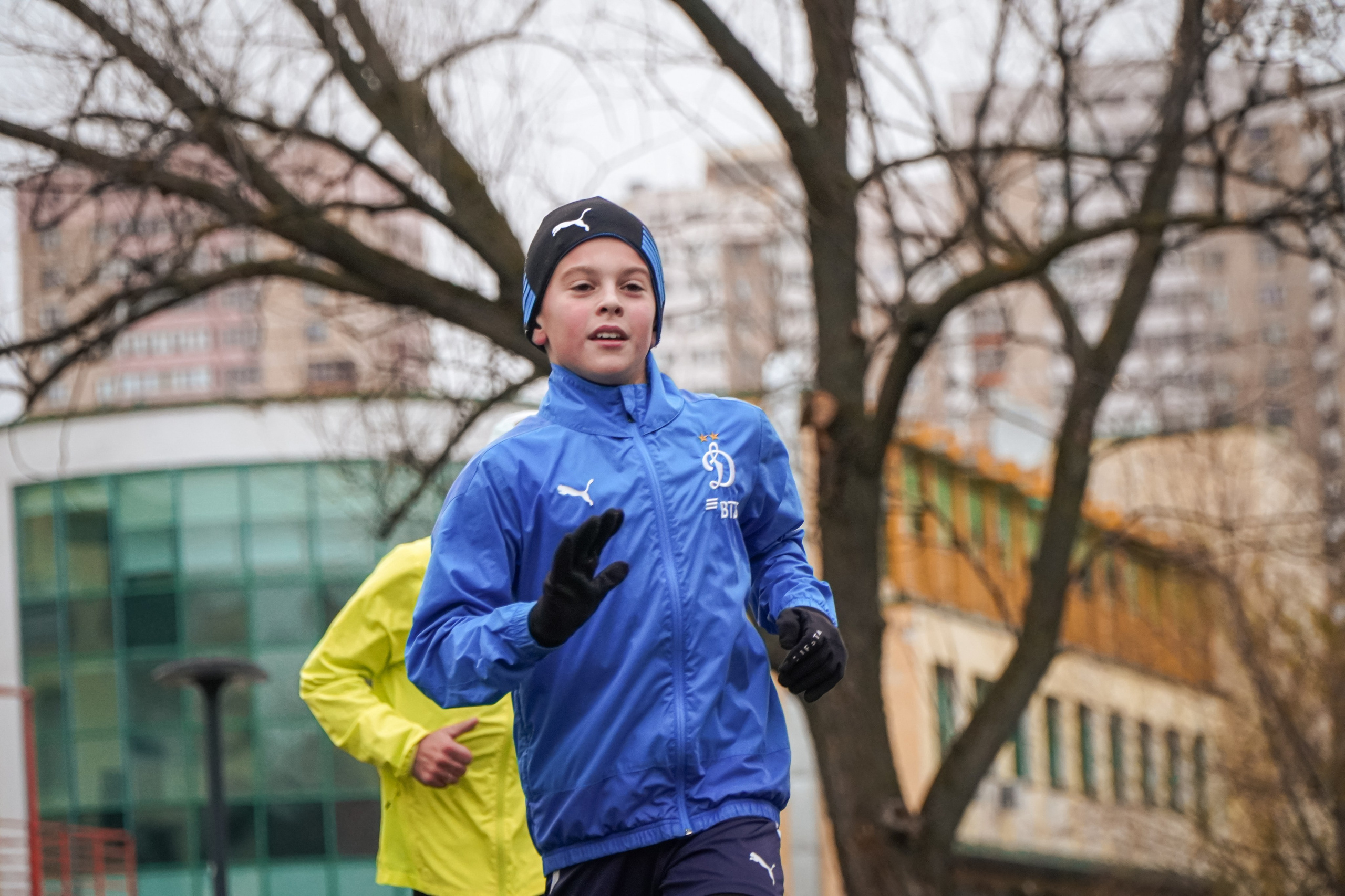 5 вёрст Реутов 16.11.2024. Роман Капилюшов. Бег. Фото. Видео. г. Люберцы