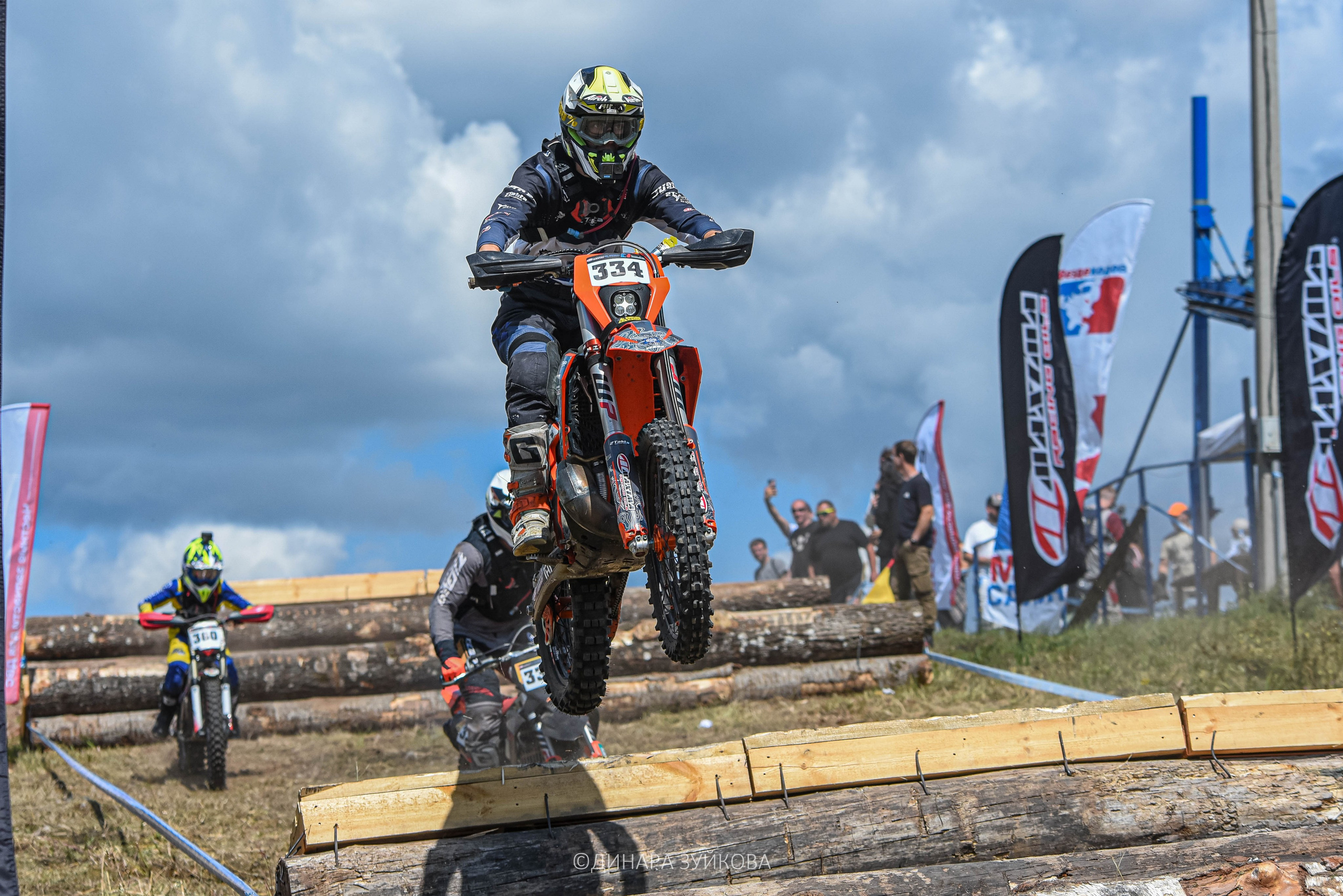 «Путь Бобра» от #ЭндуроГорький. День 2. Мотофотограф в Нижнем Новгороде Динара Зуйкова