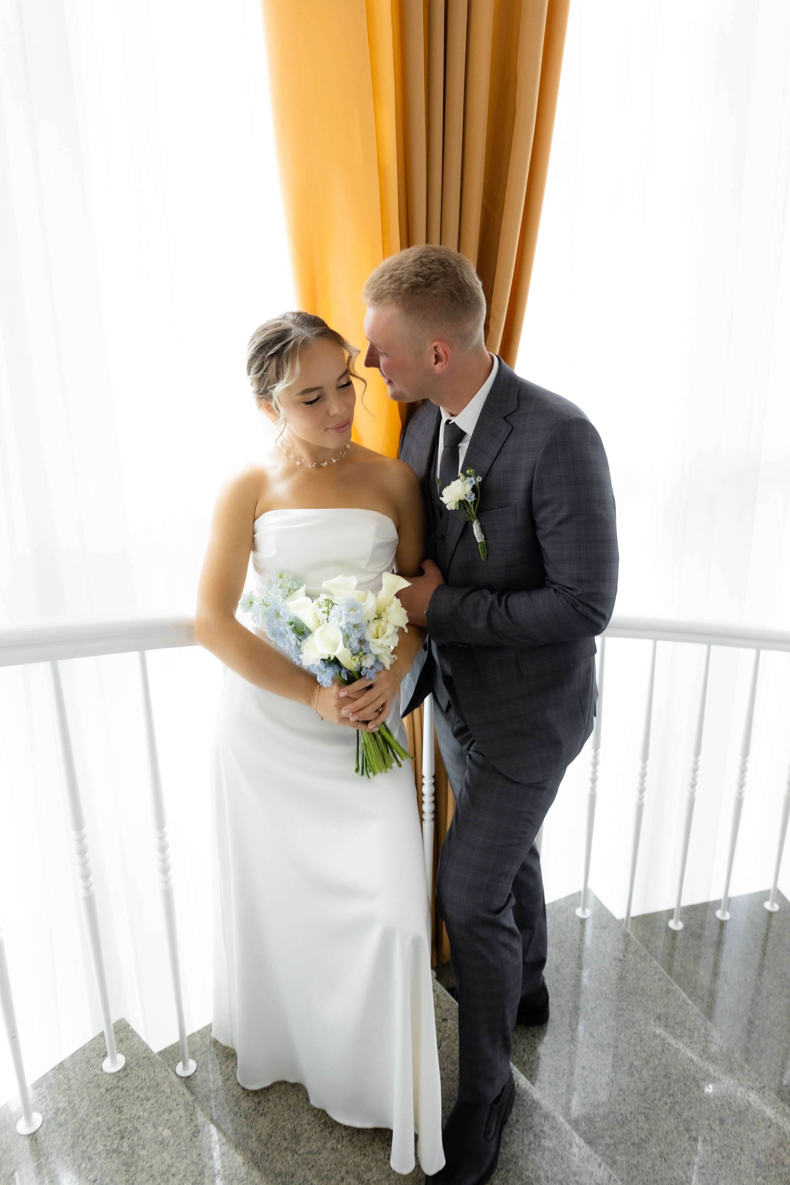 Свадебный фотограф Новосибирск. Свадебный и портретный фотограф в Новосибирске Любовь Исакова