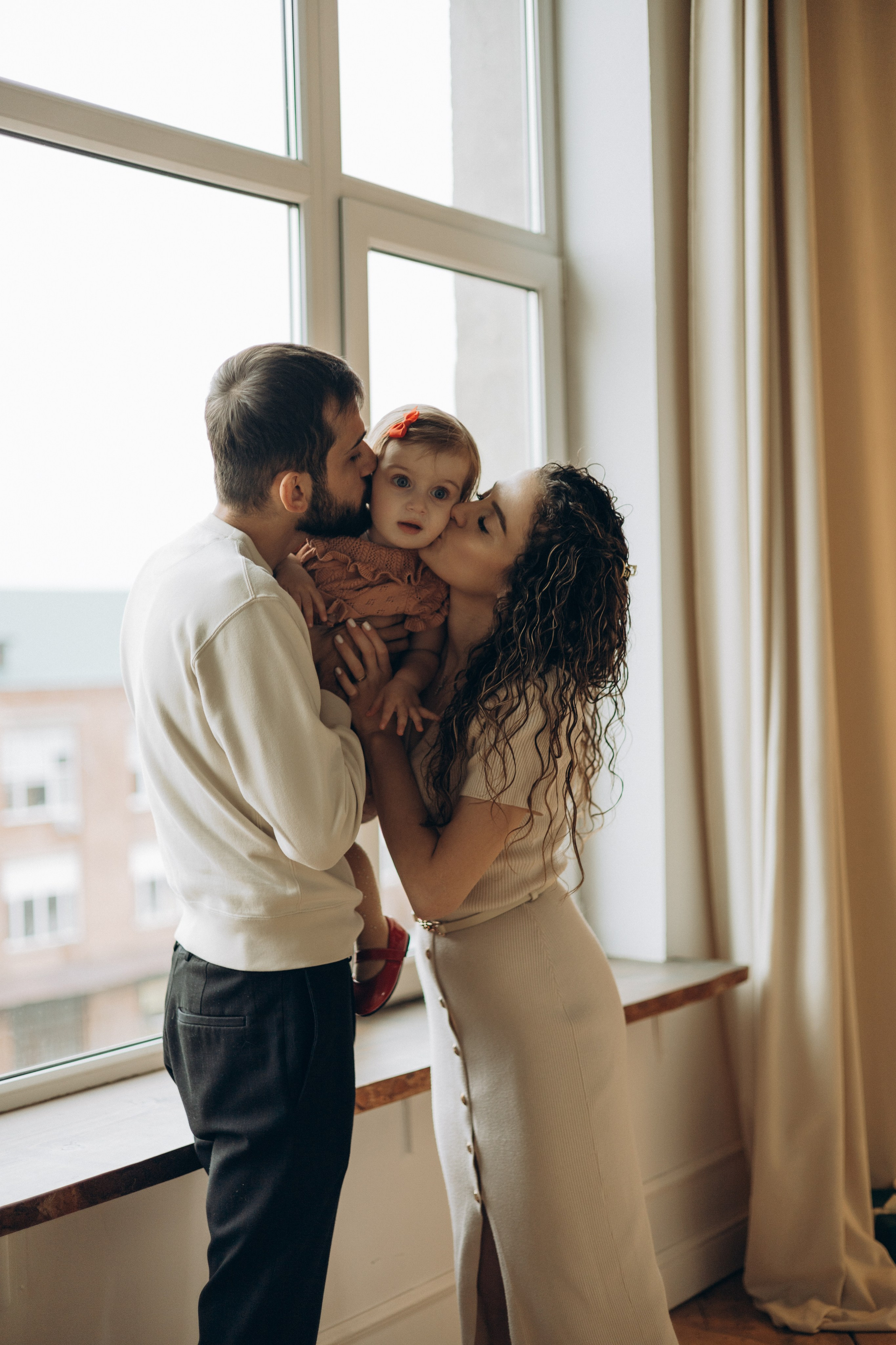 Виолетта семейная. Самый теплый фотограф в Краснодаре Рябоконь Ксения