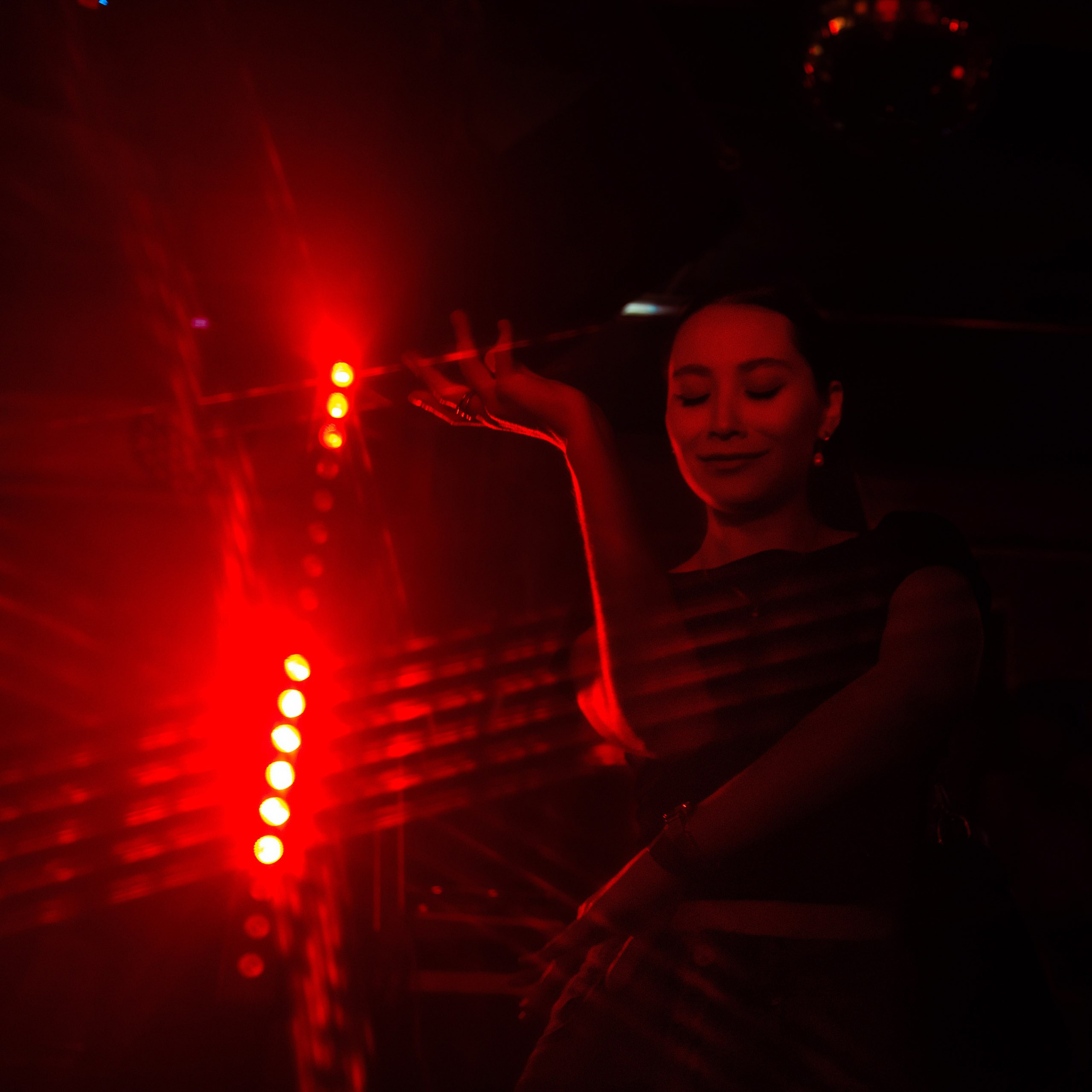 Octave (Ro) x stndrt13. Репортажный фотограф Екатеринбург | Яркий, качественный репортаж | Концерты, клубы, репортаж, праздники, корпоративы