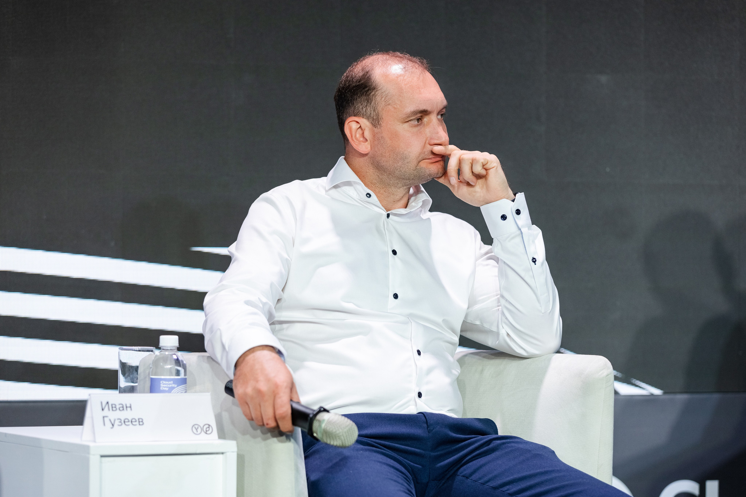 Cloud Security Day. Свадебный репортажный фотограф в Москве