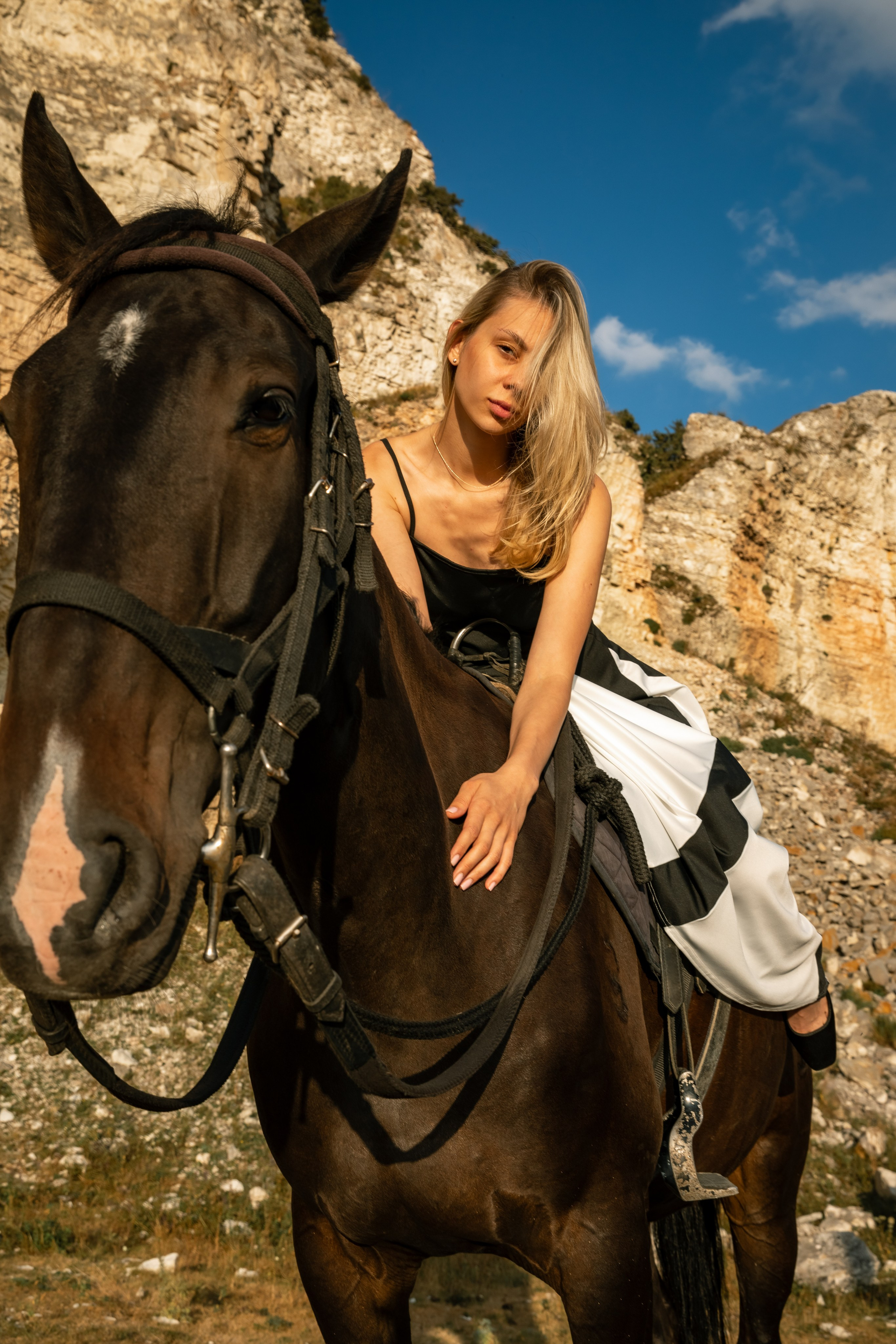 Фотосессия в конном клубе на лошадях. Фотограф в Кисловодске Юлия Федоренко