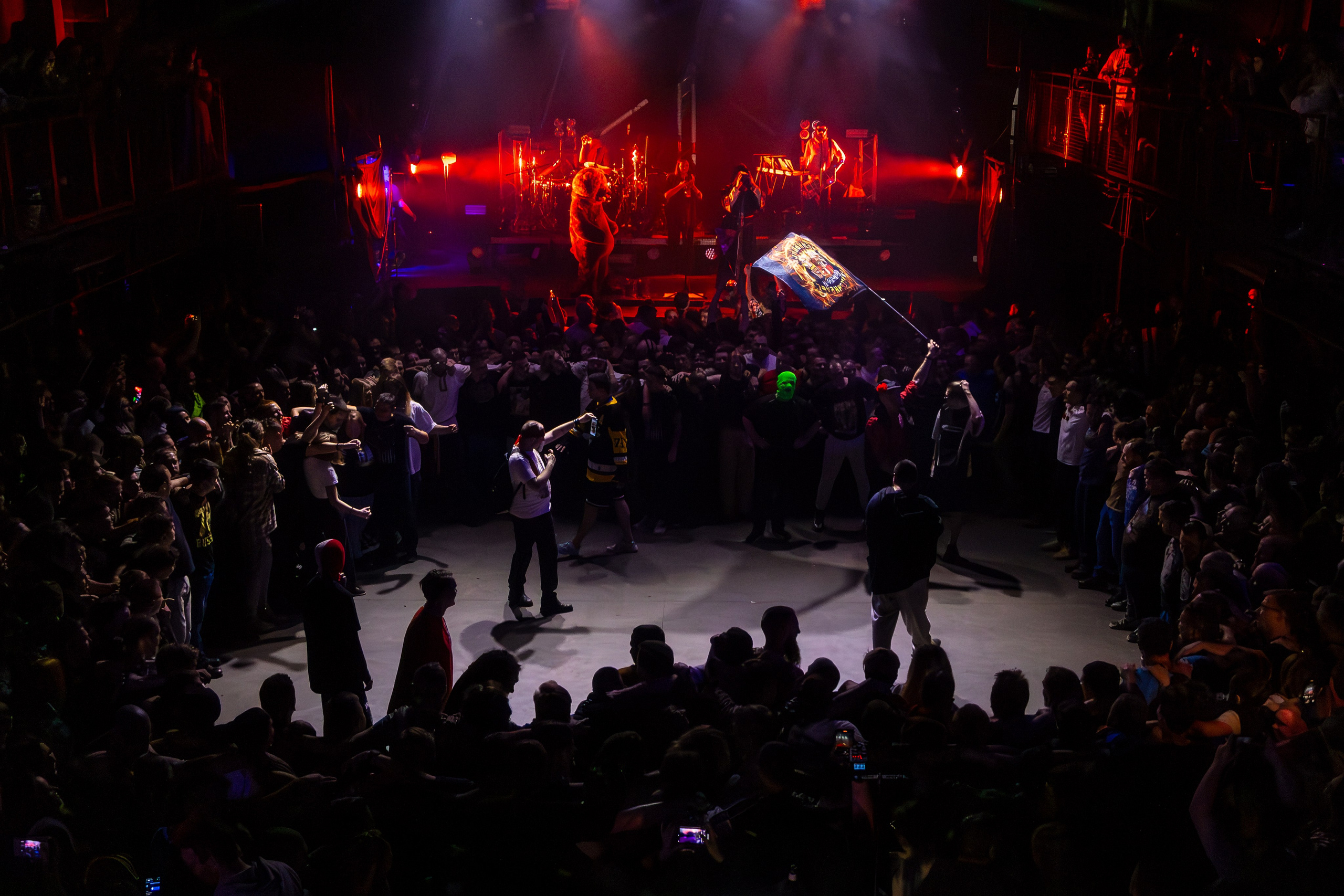 Нейромонах Феофан | 15 лет. Репортажный фотограф Екатеринбург | Яркий, качественный репортаж | Концерты, клубы, репортаж, праздники, корпоративы