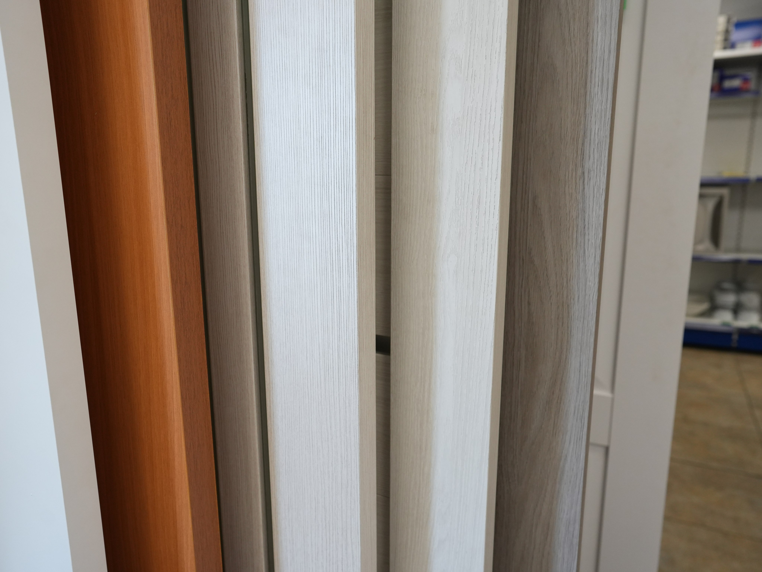 Межкомнатные двери. Строительный магазин низких цен Экономкин