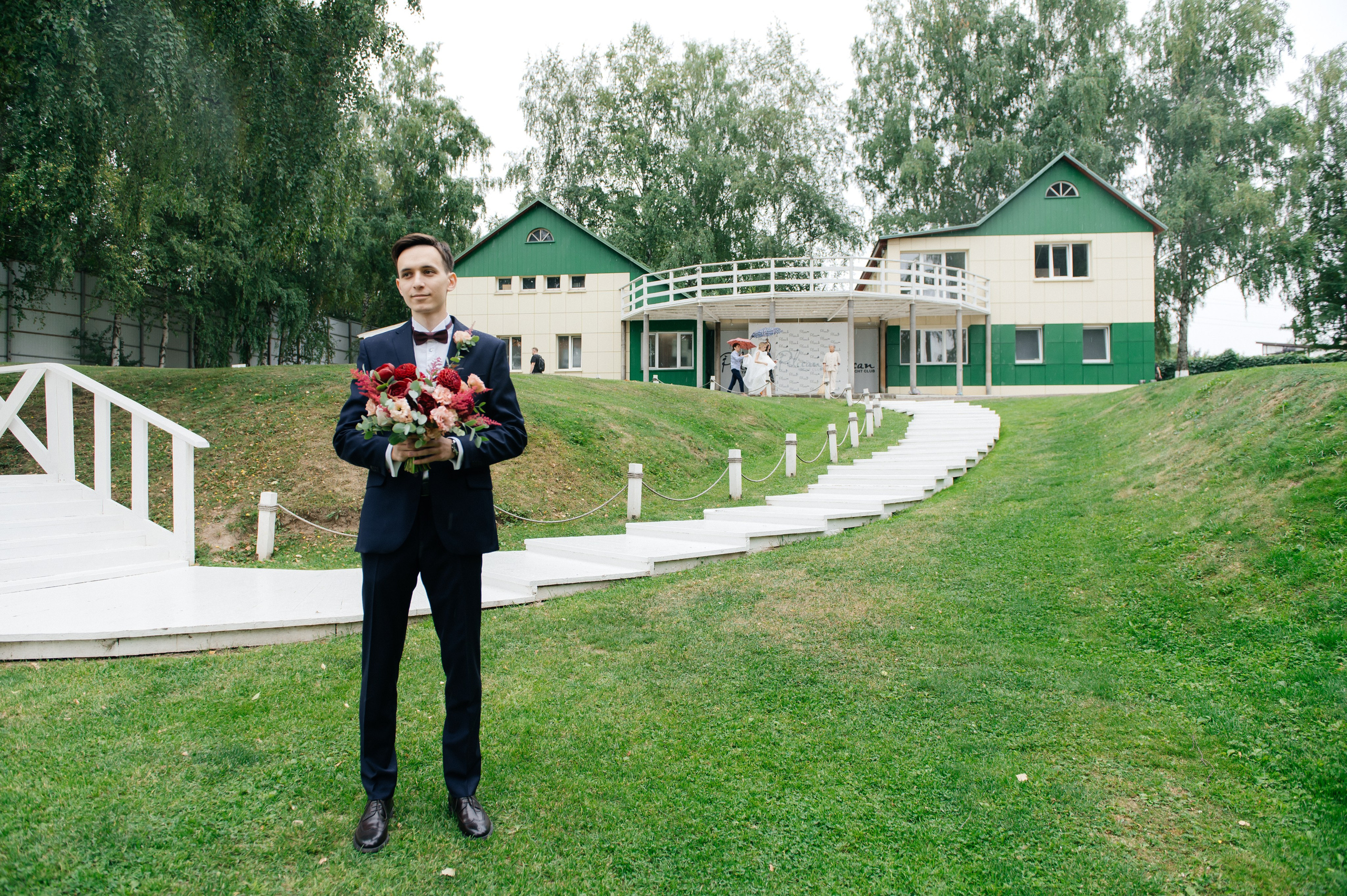 Свадебная фотосессия в яхт-клубе. Семейный и свадебный фотограф в Москве Татьяна Николаева