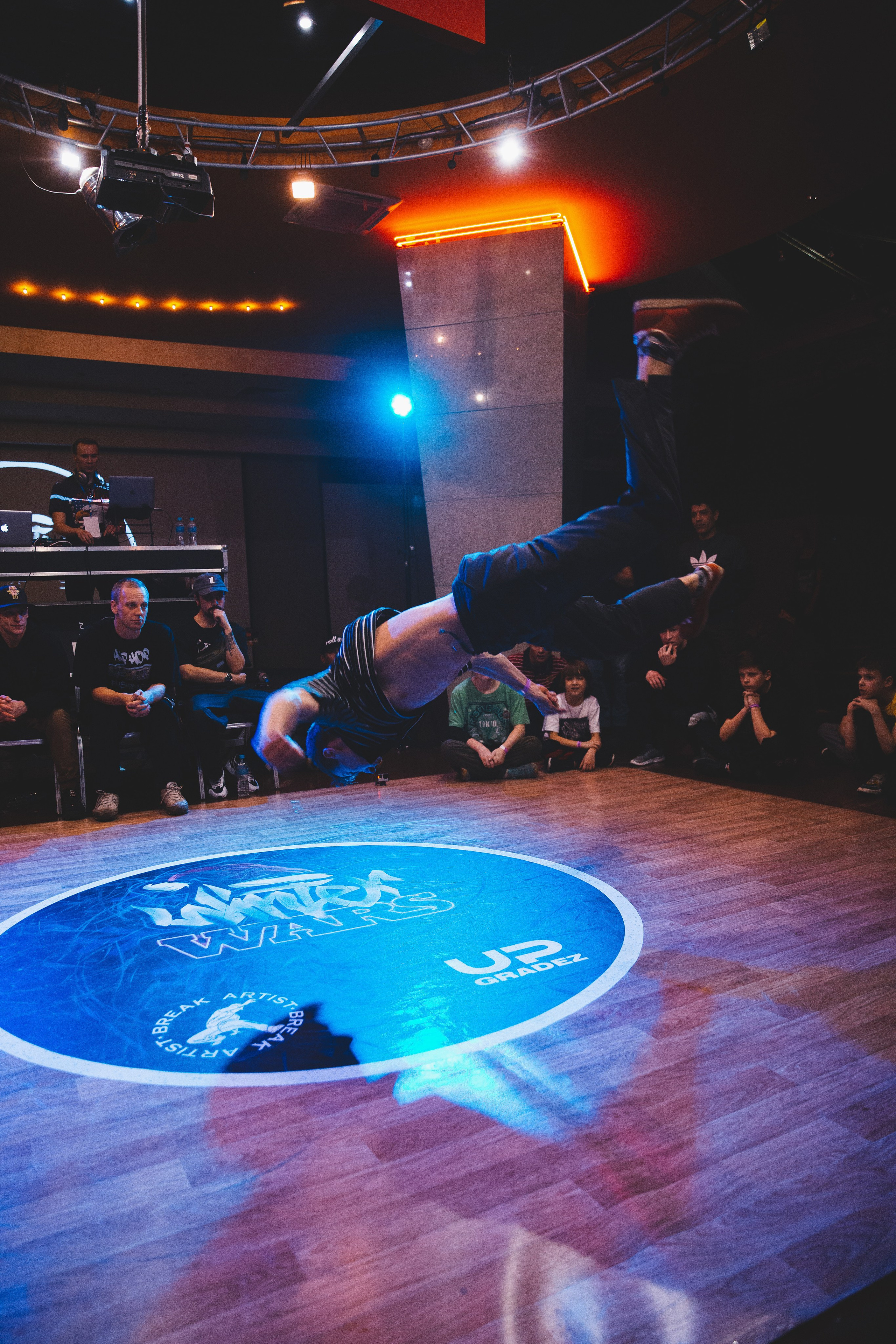 Break Dance. Главная