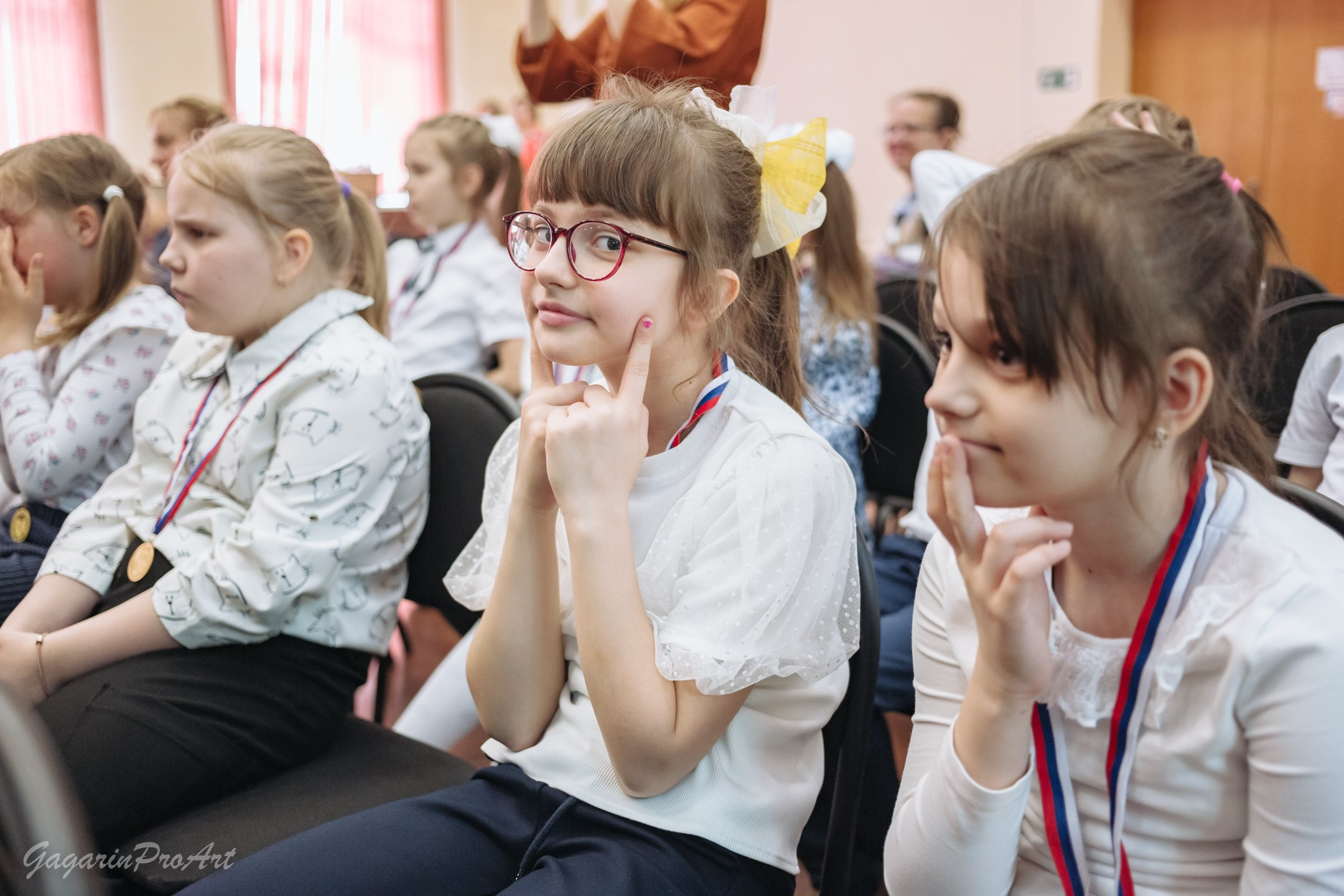Репортаж в школе на выпускной. Фотограф на выпускной. GagarinProArt