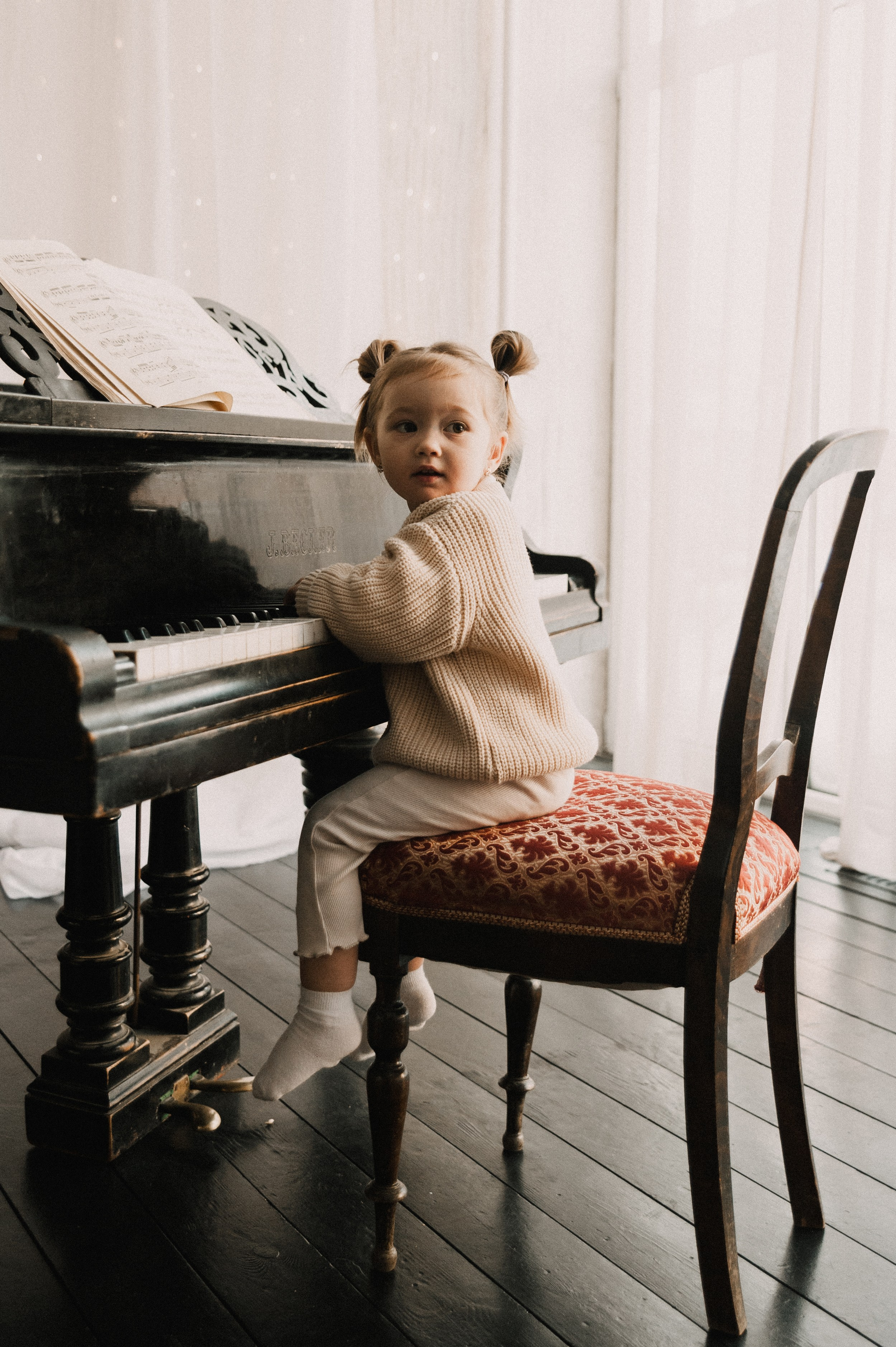 Маша+Саша, Новый Год в студии. Фотограф в Екатеринбурге Артём Зайнетдинов