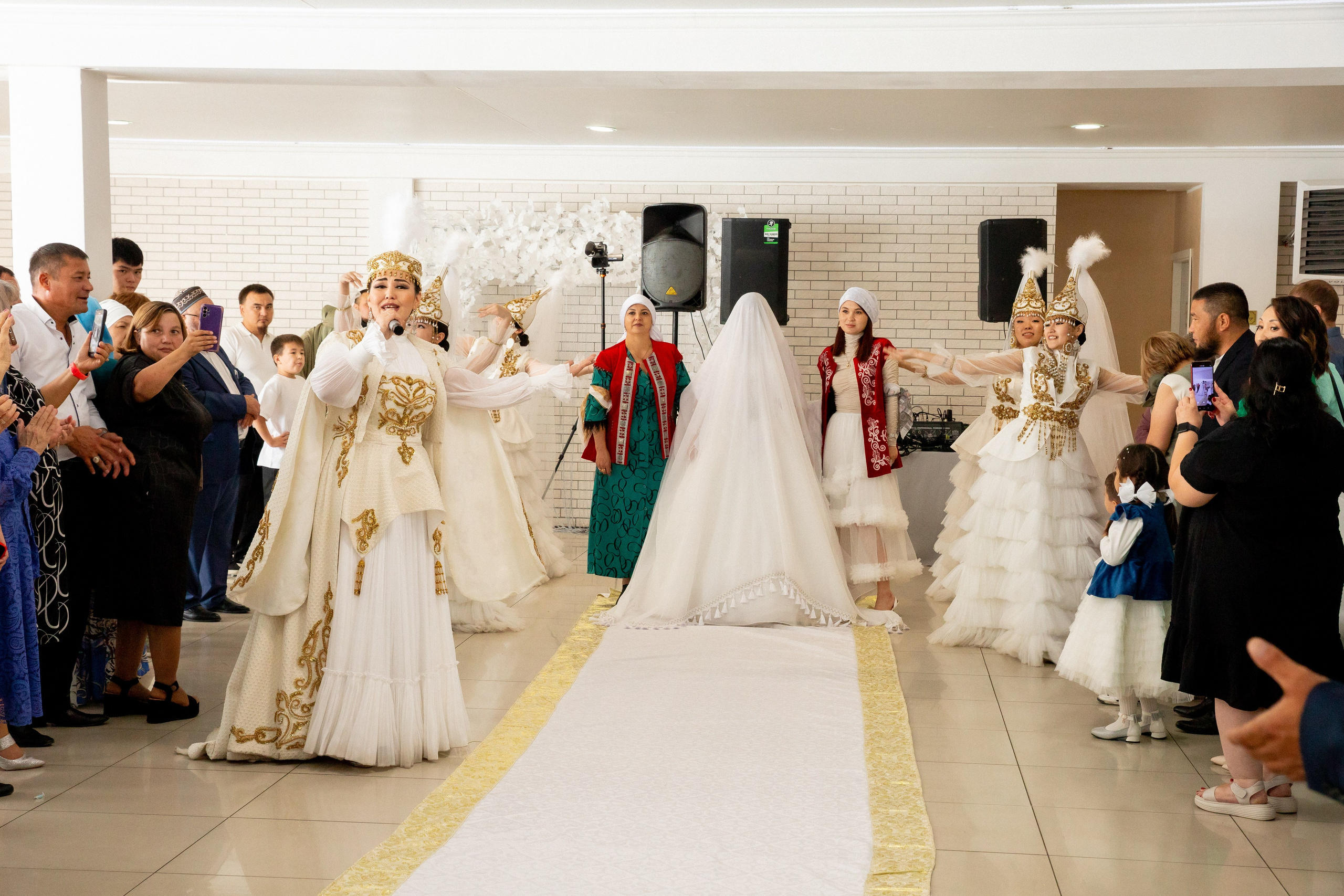 Банкет/Ресторан. Свадебный и семейный фотограф в Оренбурге Тасжан Аккелбеков