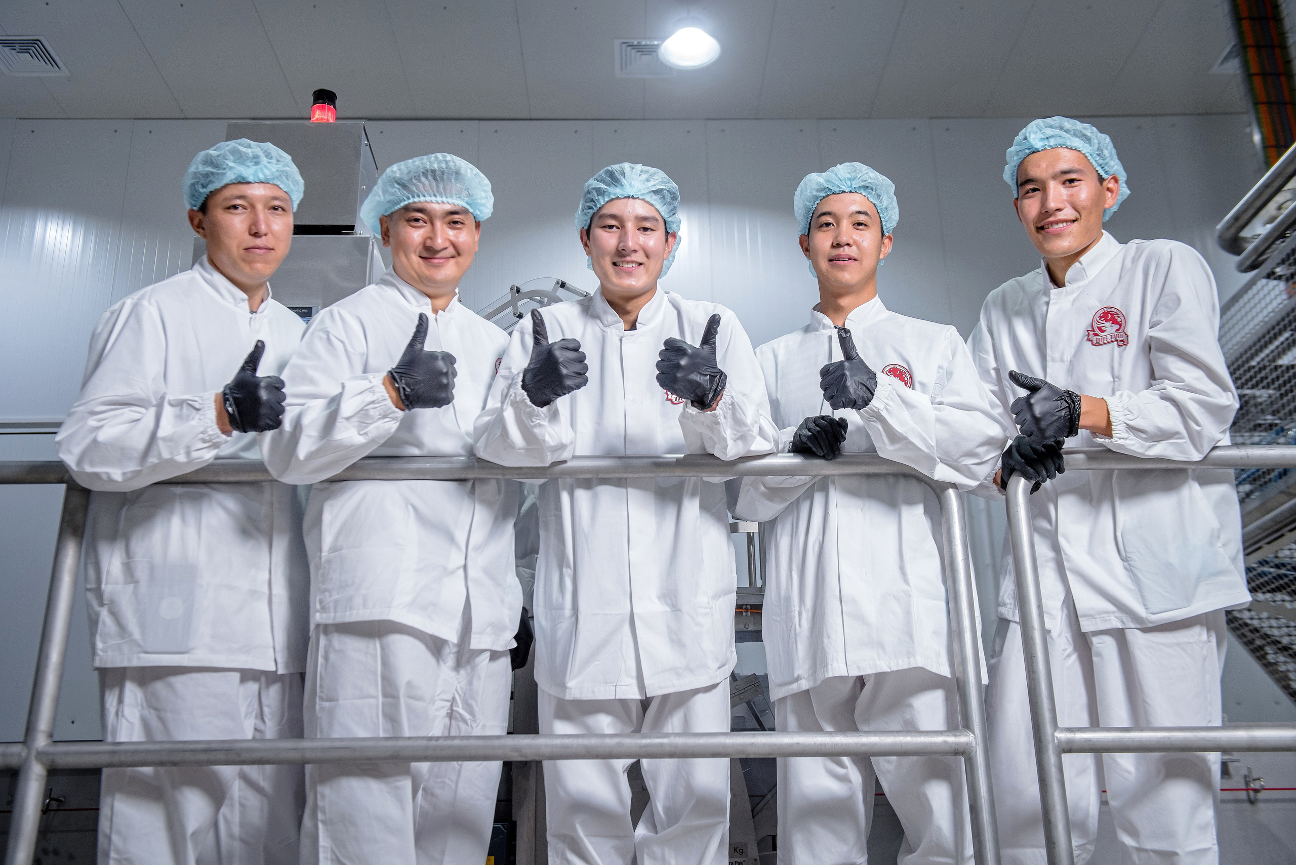 Презентации. Открытия. Елена Северина фотограф, Алматы: репортаж (спорт, концерты, конференции), предметная и фуд-съёмка, портреты, каталоги, фэшн, ретушь