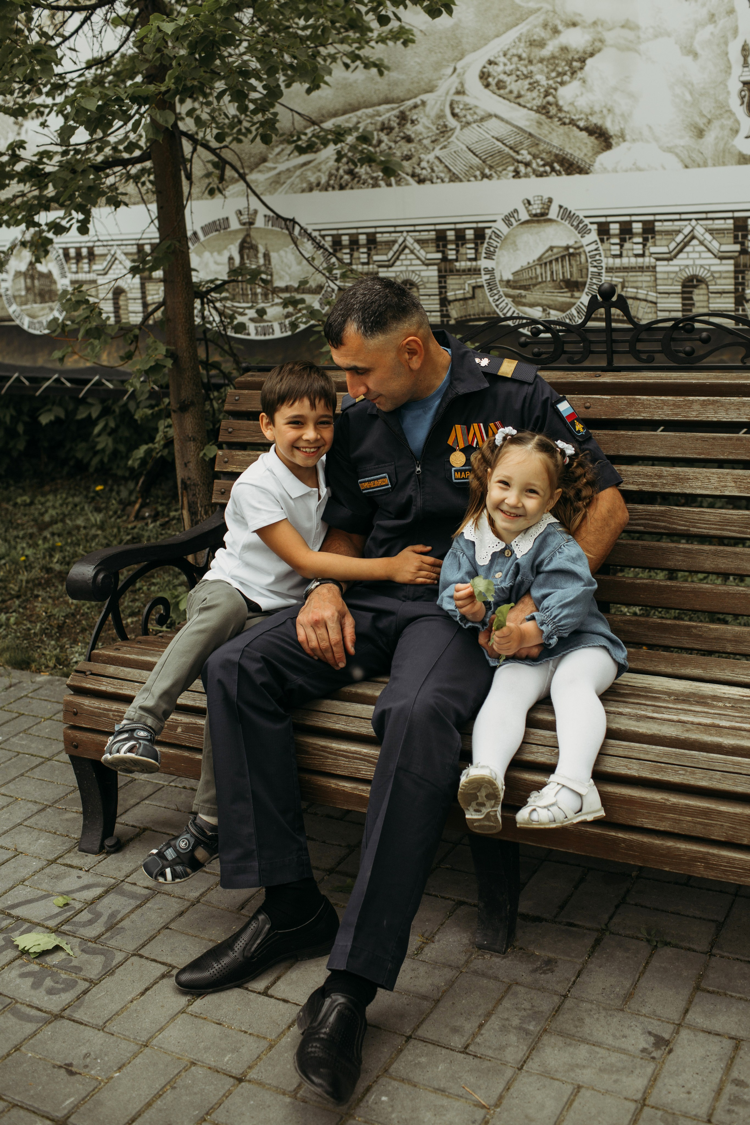 Амина, Малик, Юля, Сахиб. Семейный фотограф Томск
