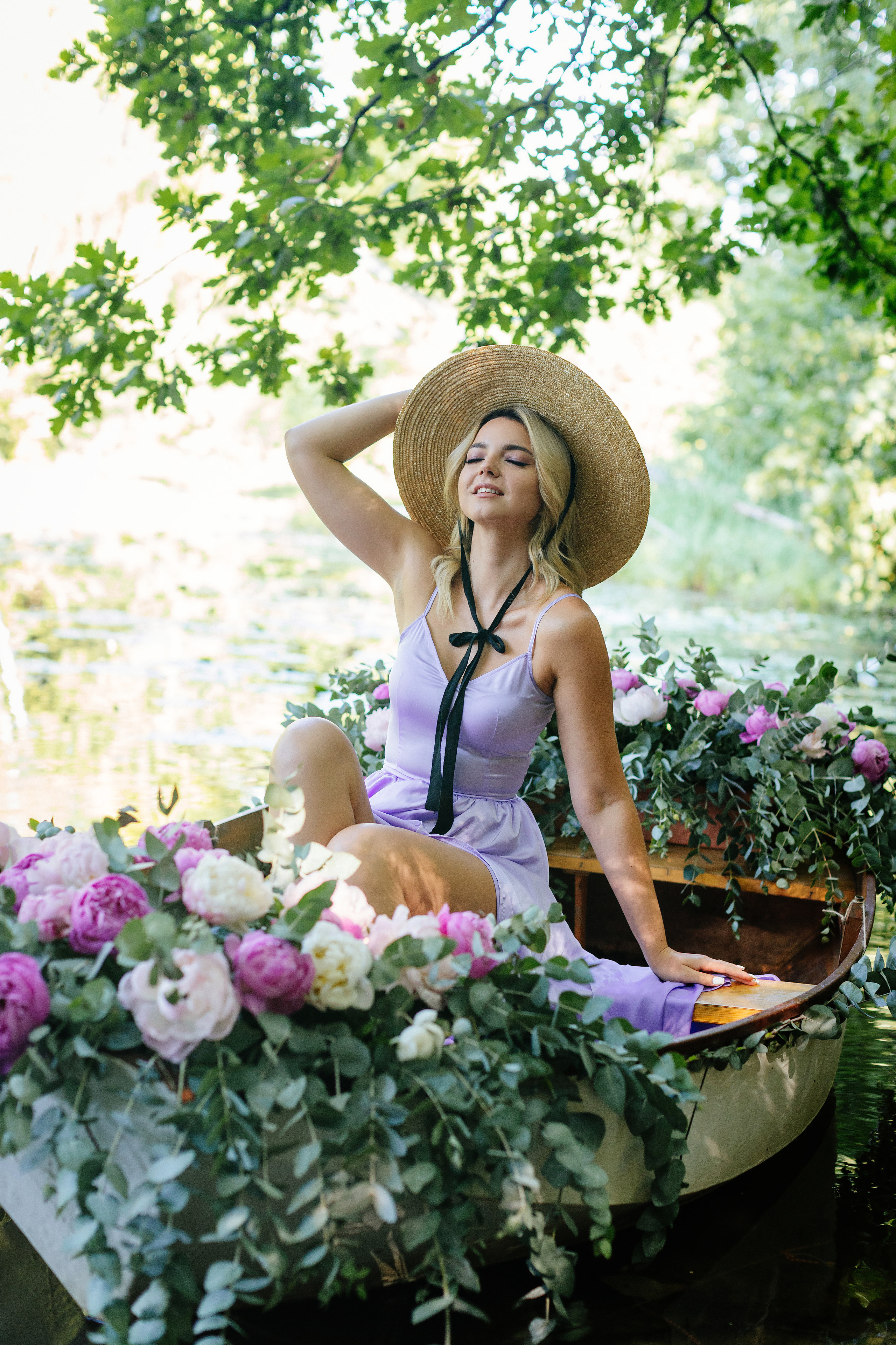 Съёмка на лодке. Фотограф Полина Лытнева