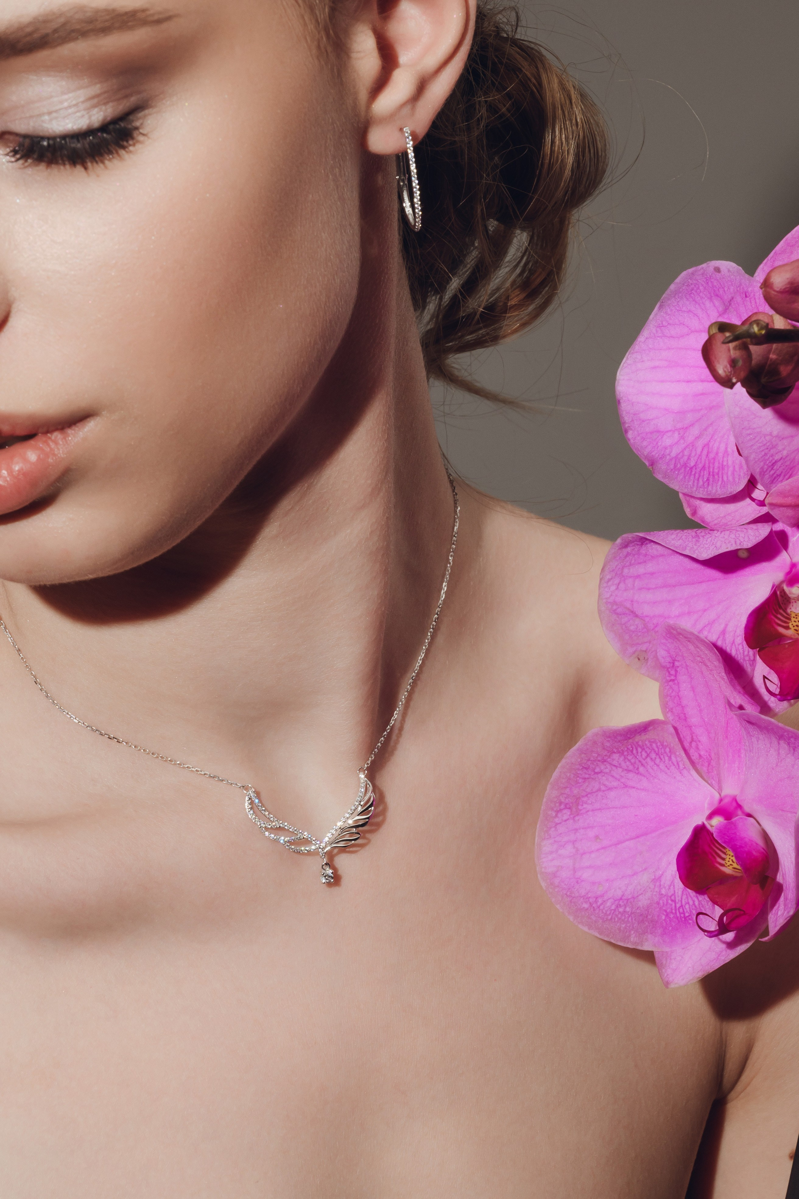 585 Золотой Евразия