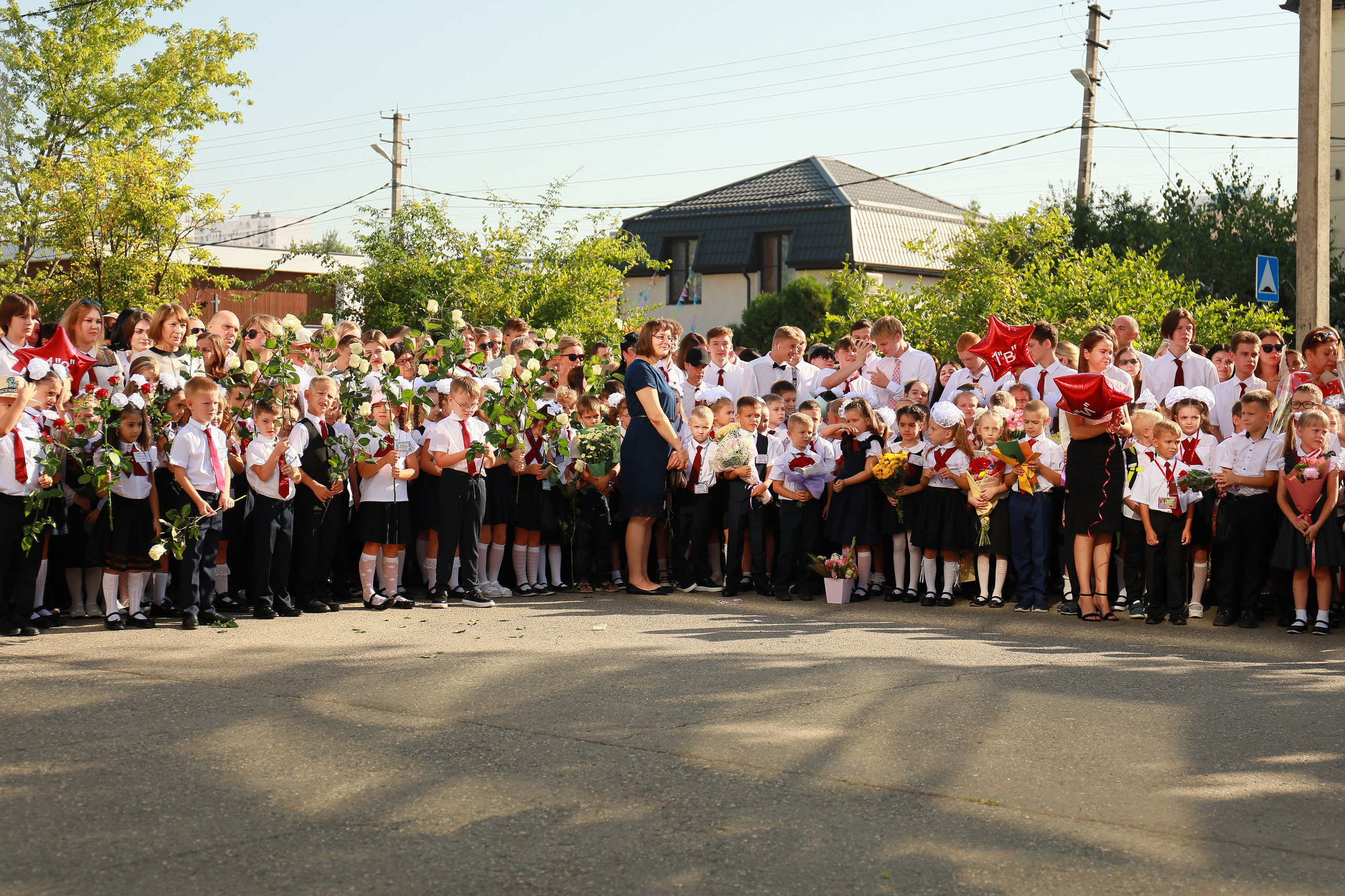 1 сентября (Школа 93). Детский семейный фотограф Краснодар