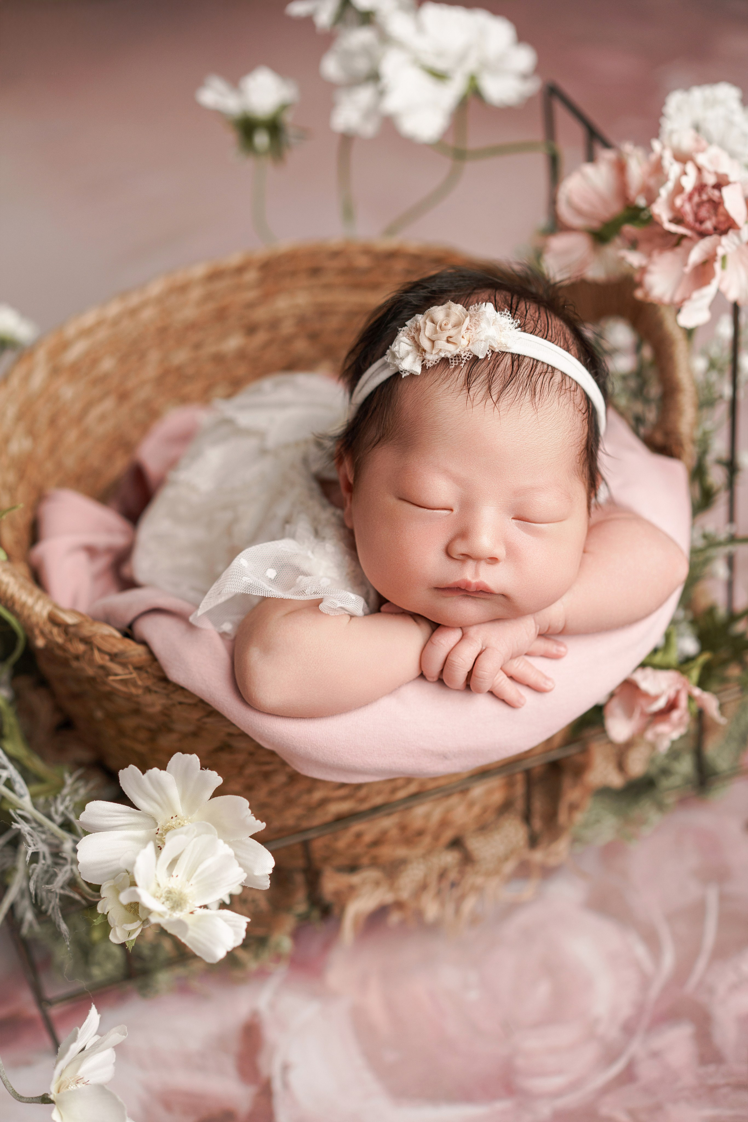 Фотосессия новорожденных | Галерея трогательных кадров малышей в стиле newborn. Фотосессия новорожденных в Москве и Московской области | Профессиональный фотограф newborn — Татьяна Иванова