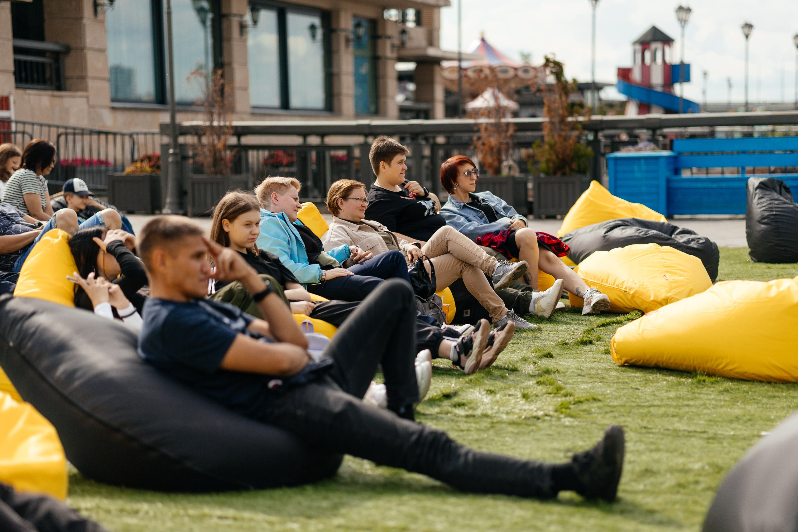 Лето PREMIER. Портретный и репортажный фотограф в Казани Максим Сипачев