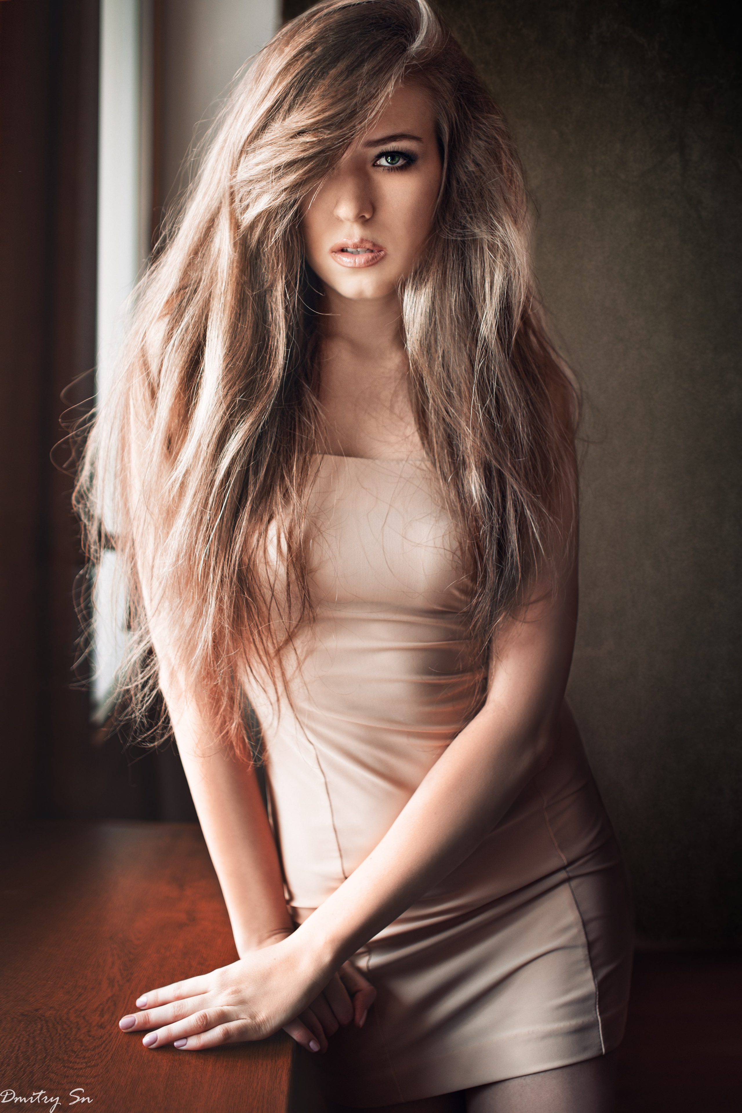 Фотосессия с Вероникой у окна для «себя»