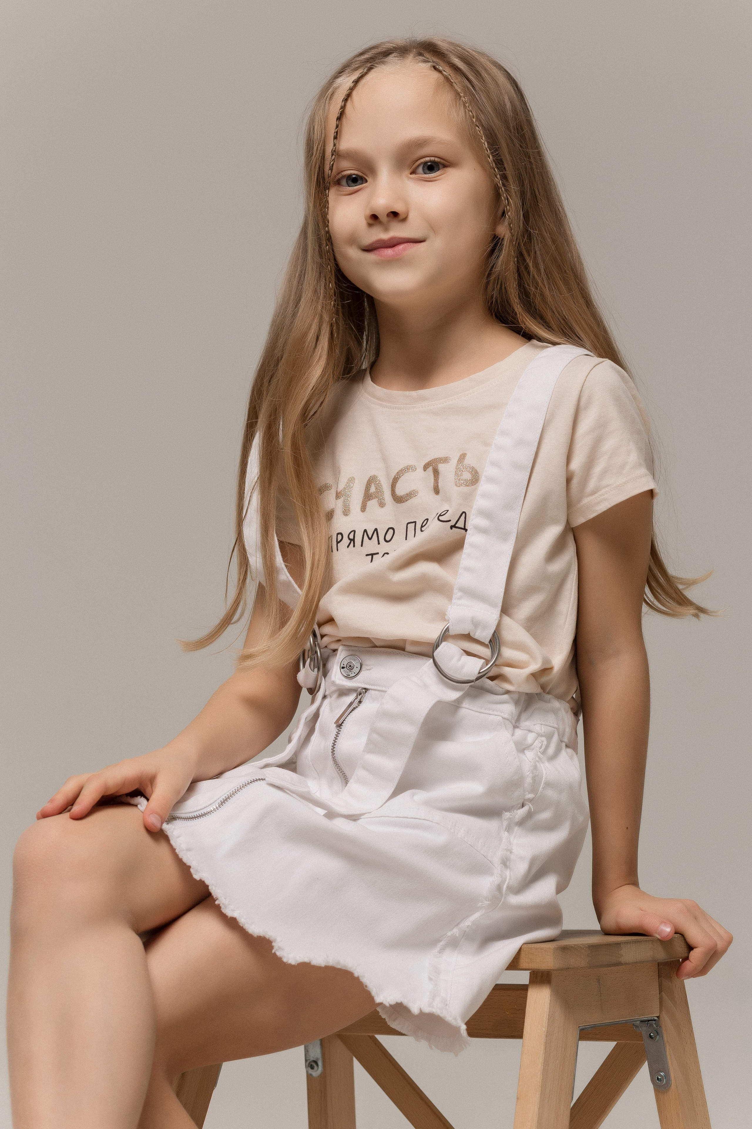 Волшебство моментов семейной фотосессии в фотостудии Таганрога. Свадебный и семейный фотограф в Таганроге Бакарюк Антон