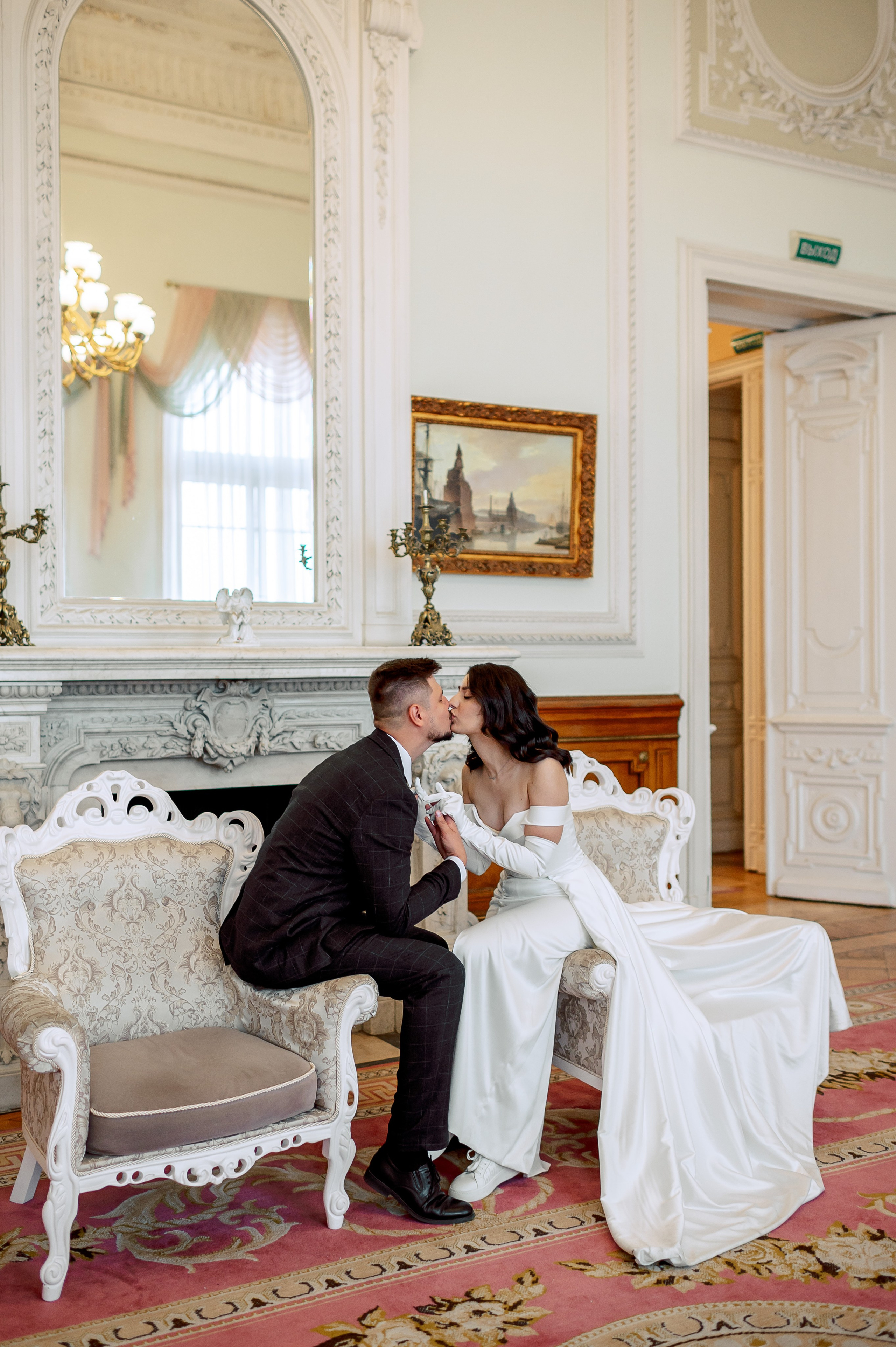 Камерная свадьба в Первом Дворце Бракосочетания №1 на Английской набережной Яны и Евгения. Портретный, семейный и свадебный фотограф в Санкт-Петербурге и в Пушкине Ширяев Денис