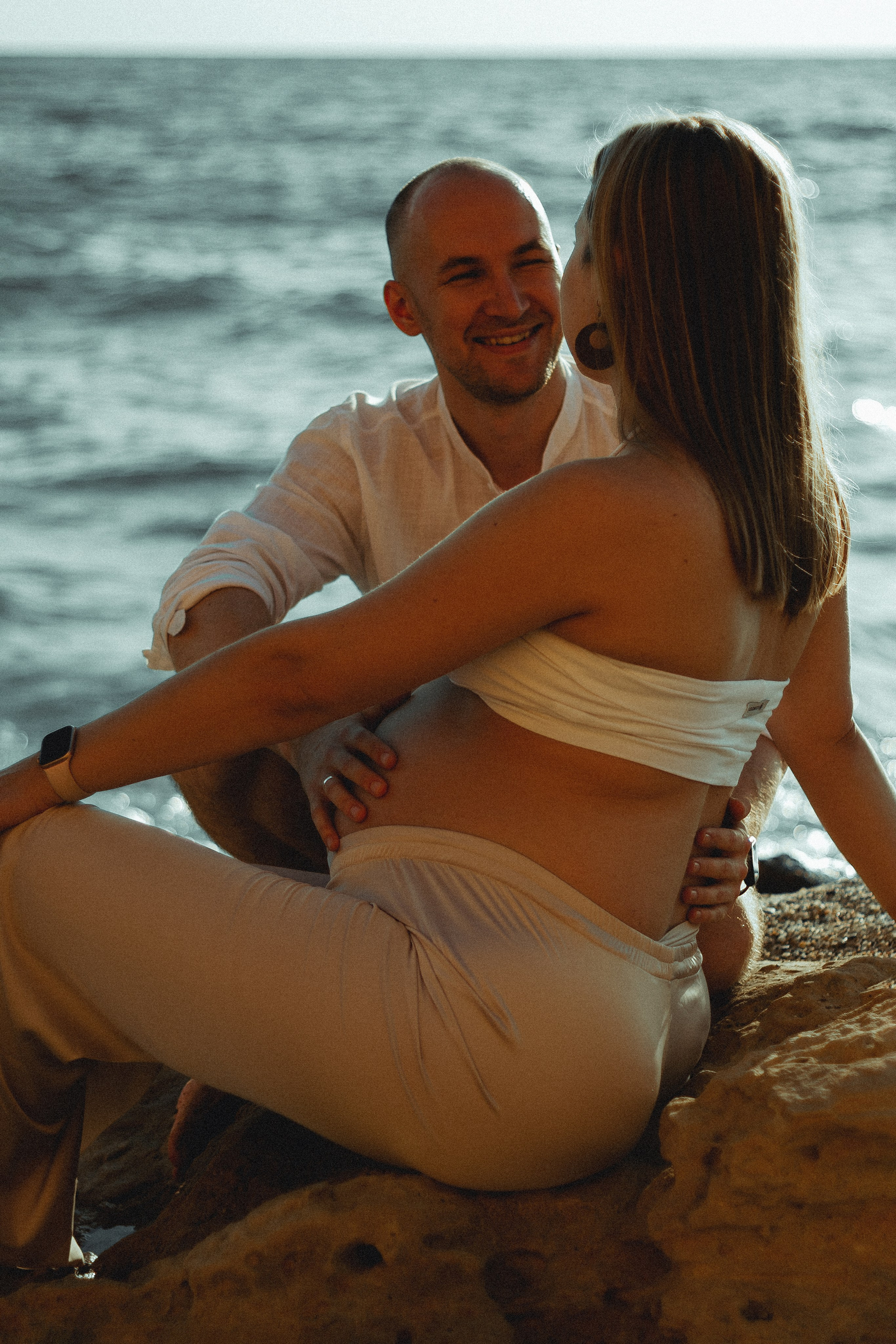 Евгений и Александра на берегу моря. Фотограф в Крыму | Виктория Нотевская