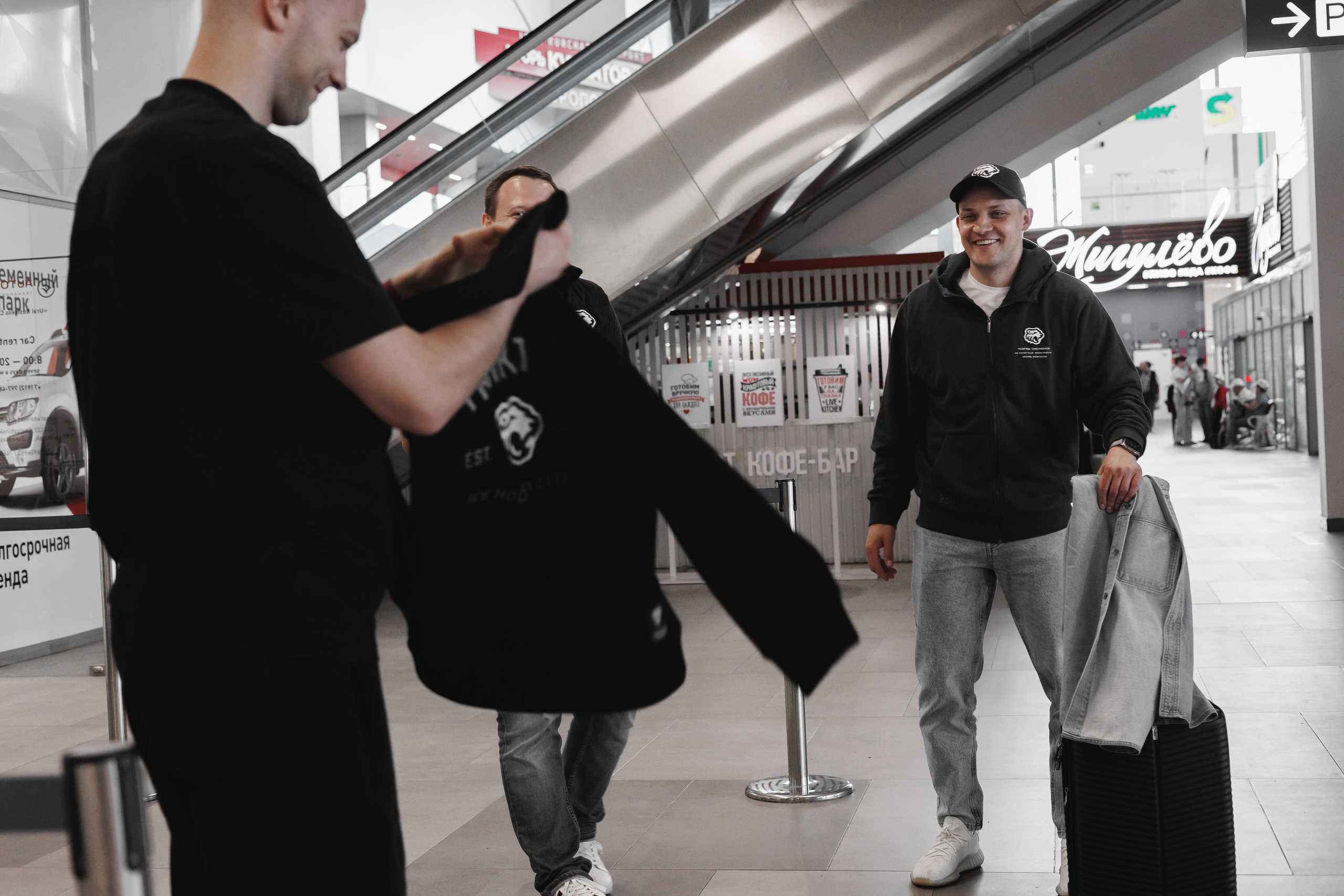 ХК Трактор. Встреча Александра Кадейкина и Андрея Светлакова