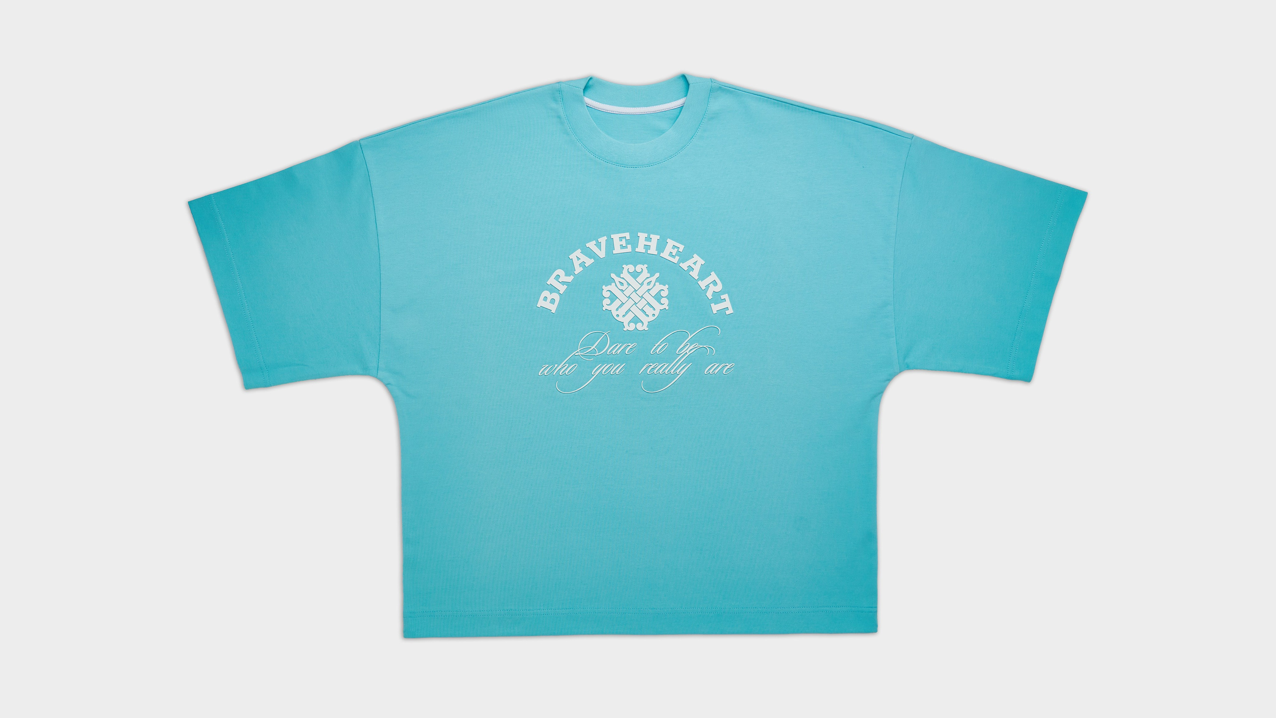 Фотосъемка одежды. Предметный фотограф и видеограф в Москве Марина Гладик