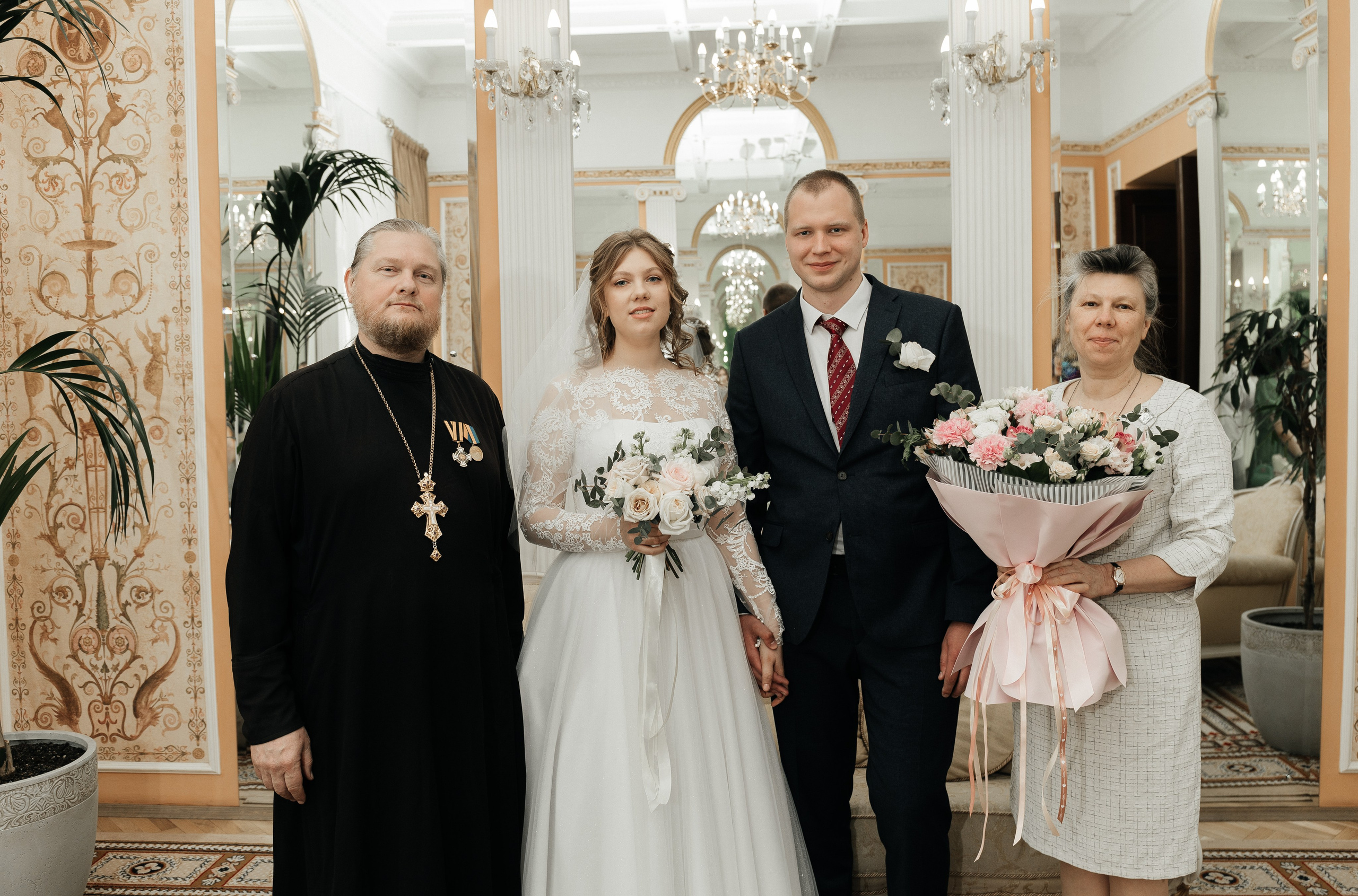 Николай&Серафима (загс грибоедовский пи прогулка в Царицыно). Фотограф в Москве Юлия Хамзина