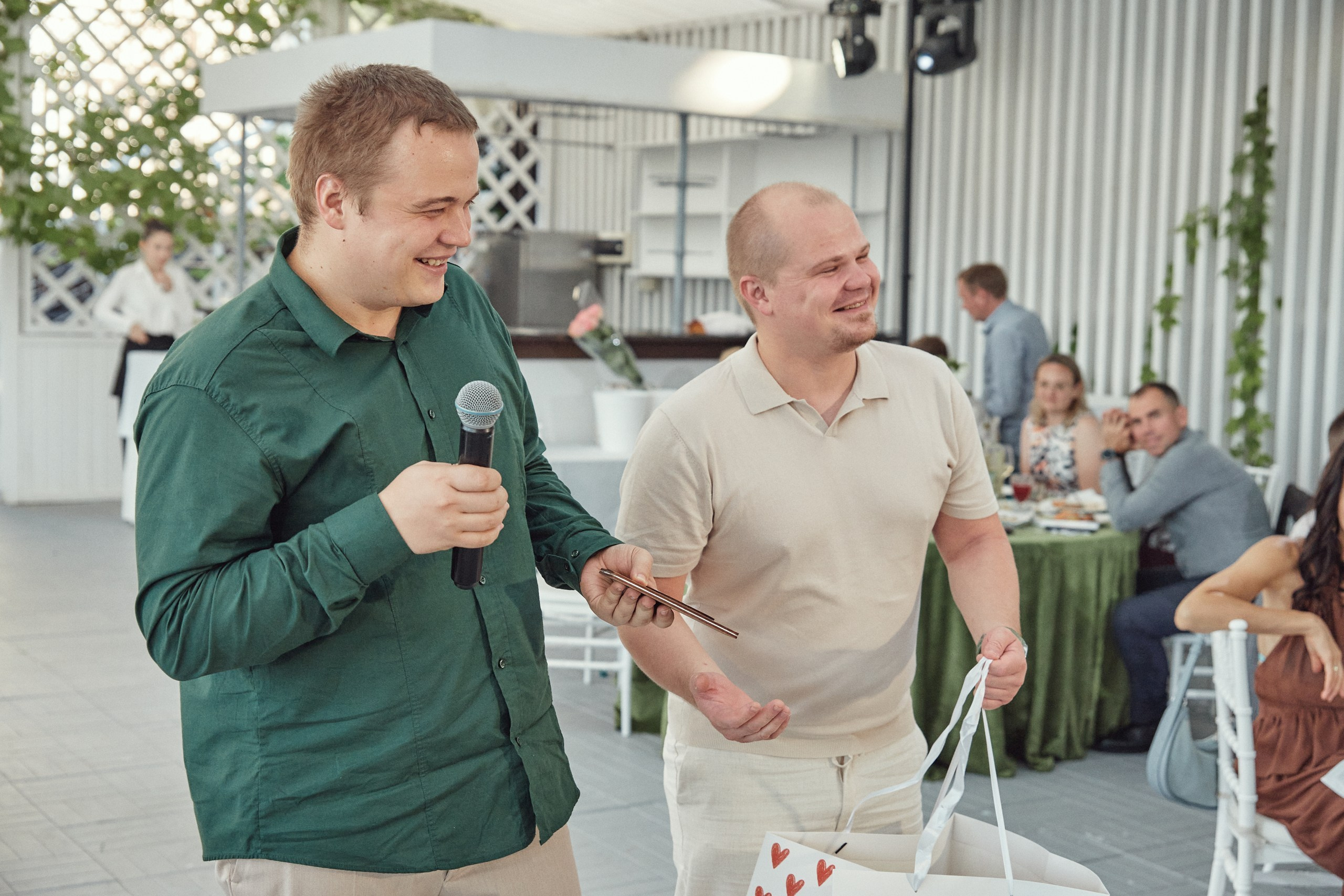Счастье здесь. Свадебный фотограф Антон Артюшин. Работаю в Нижнем Новгороде и Москве