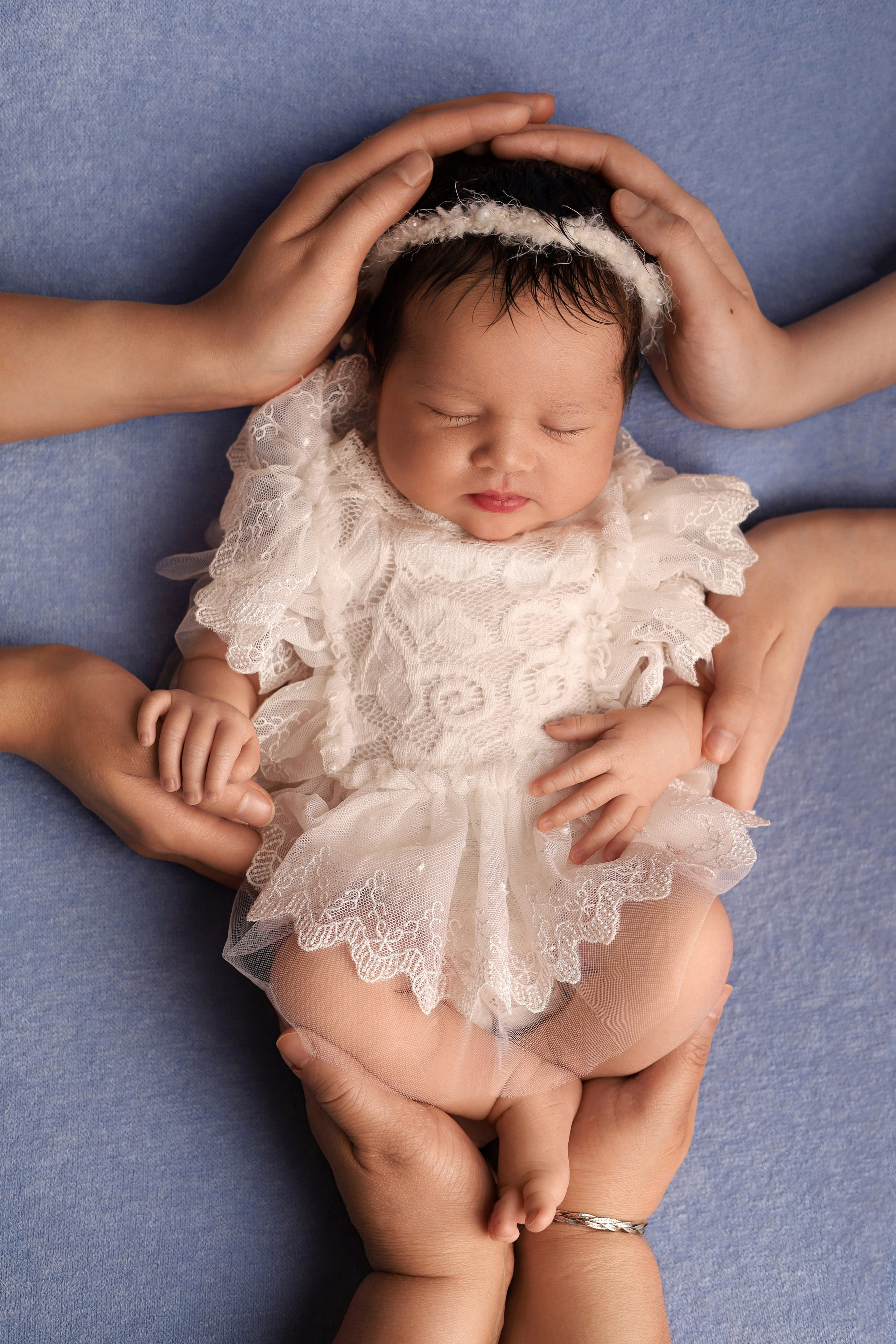 Ньюборн съемка малышки Софии. Детский фотограф новорожденных в Москве и Московской области Анна