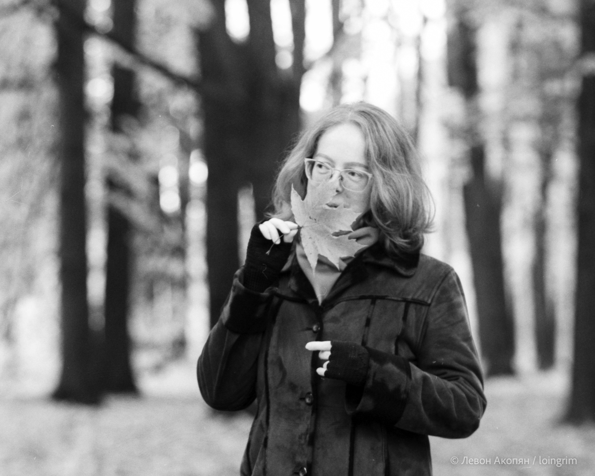 Света. Серия «портреты нефотогеничных». 10.10.2025. Loingrim — Свободный художник. Снимаю в своё удовольствие