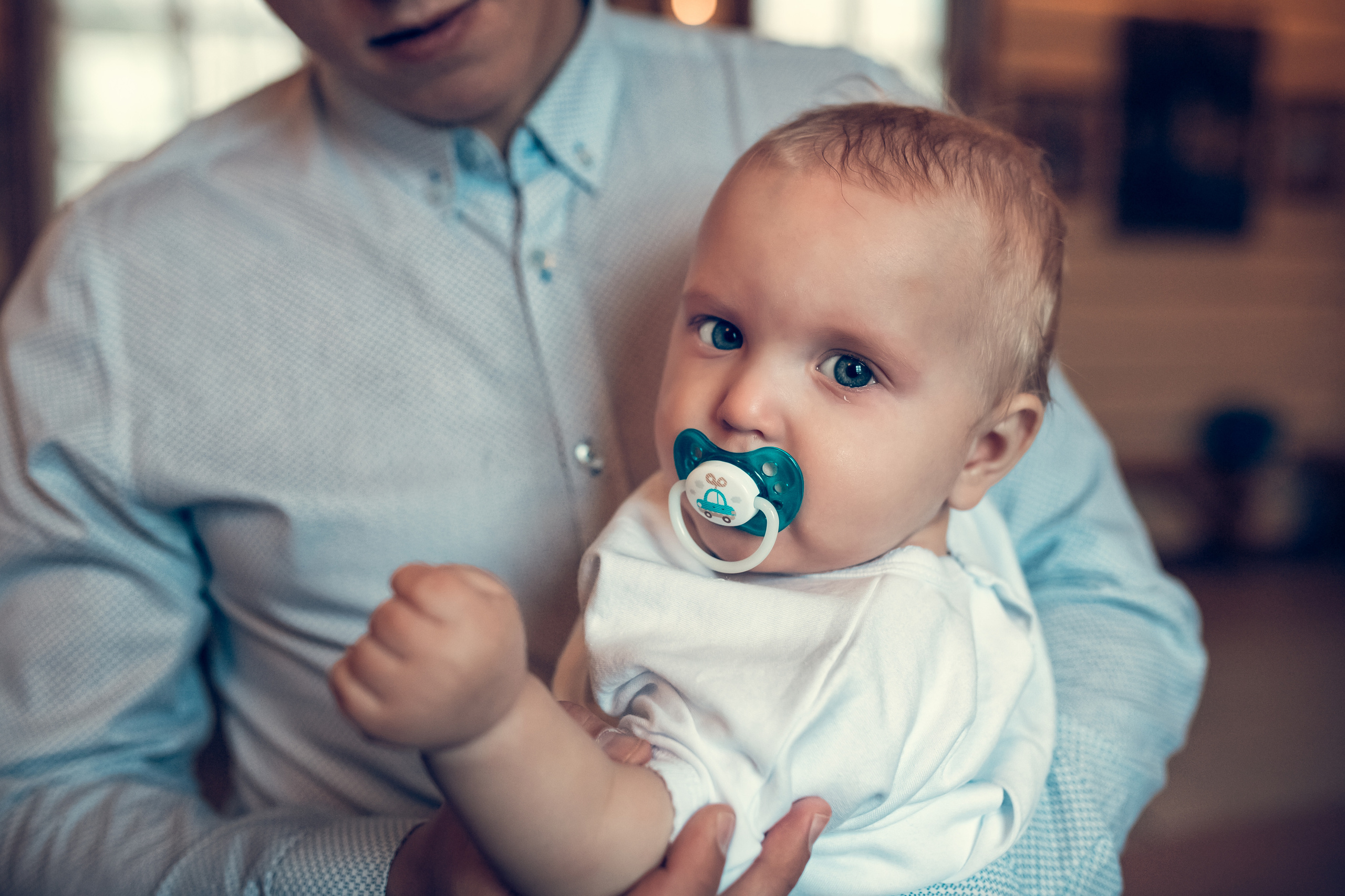 Крещение близнецов Артемия и Тимофея в храме Тихвинской иконы Божией Матери. Екатерина Крапивина фотограф церковных Таинств в Нижний Новгороде