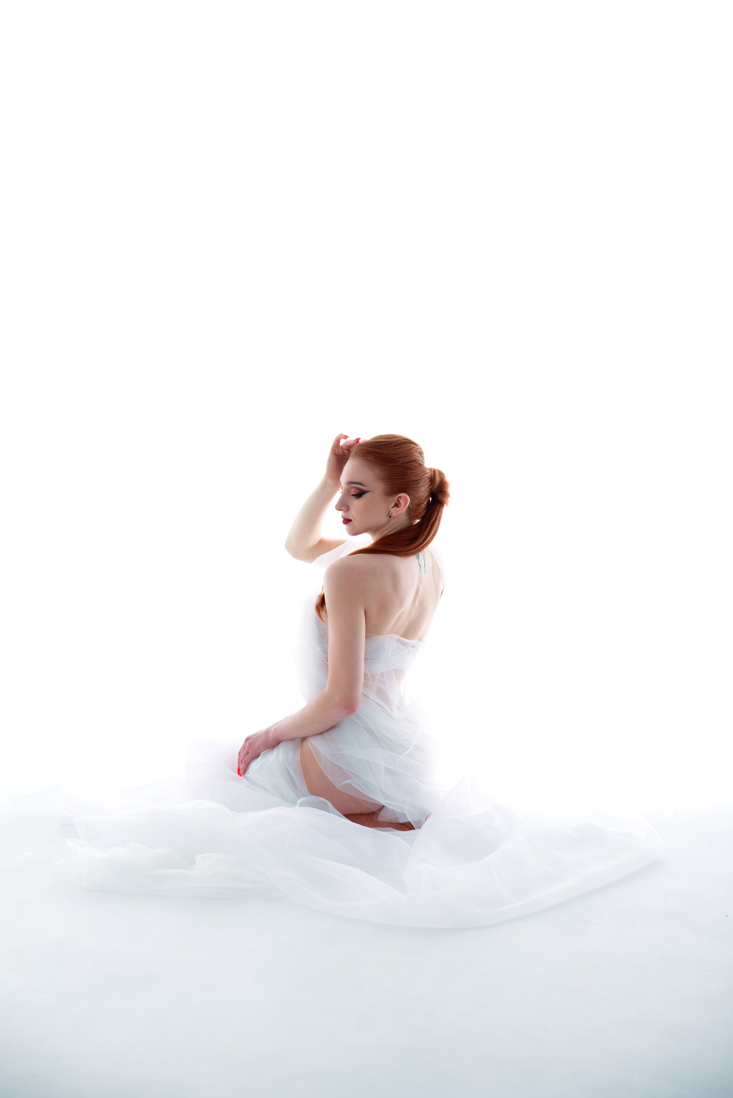 Фотосессия с тканями. Гармония и детали в фотографии Фото продакшен