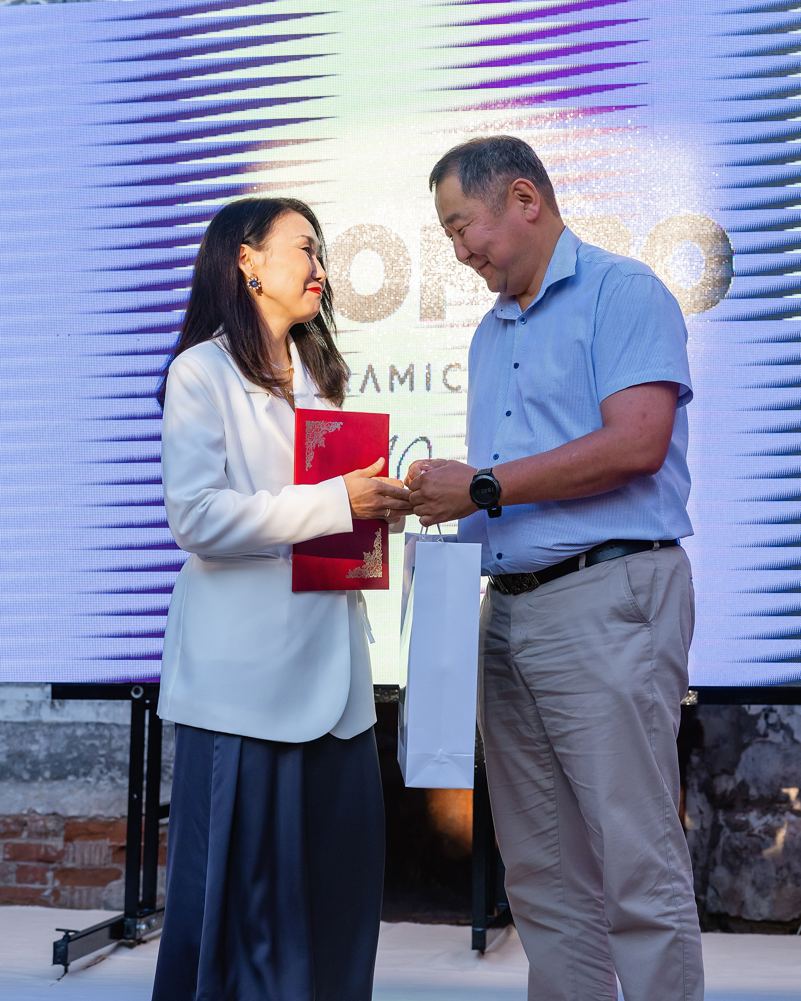 Юбилей компании «Домбо». Фотограф и видеограф в Улан-Удэ: Аюна Габагуева и Артём Шаханов