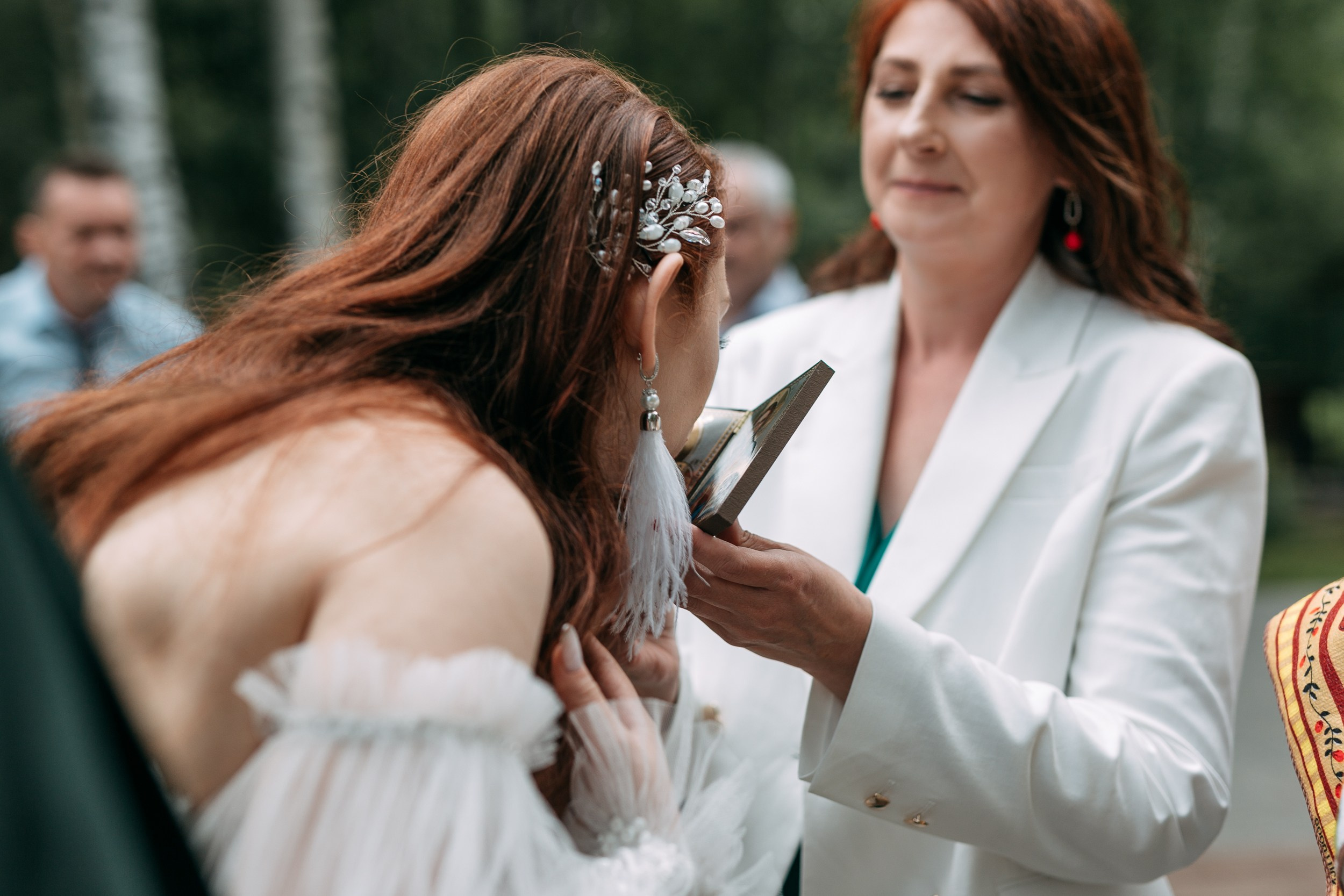 Алиса и Айнур. Фотопродакшн продающего контента