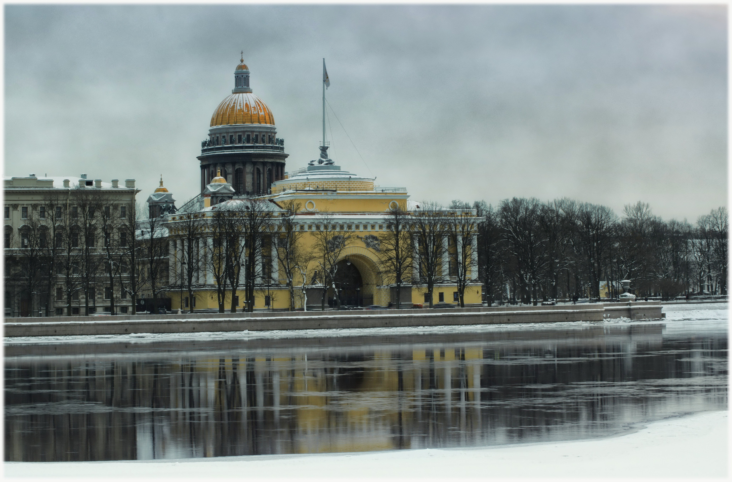 С-Петербург.Адмиралтейство.Исаакий.Нева.