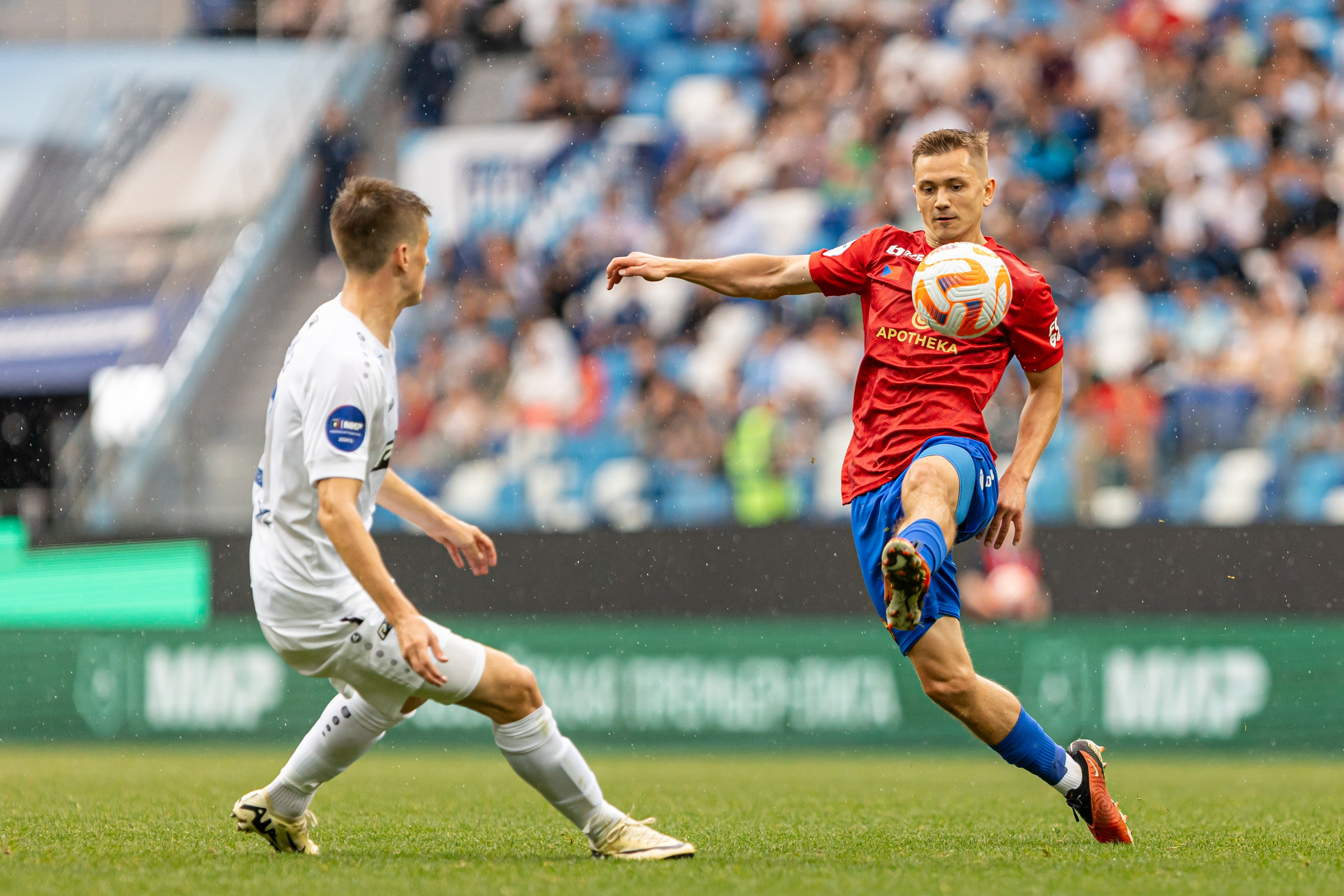 Футбол. Наталья Летунова — репортажный фотограф