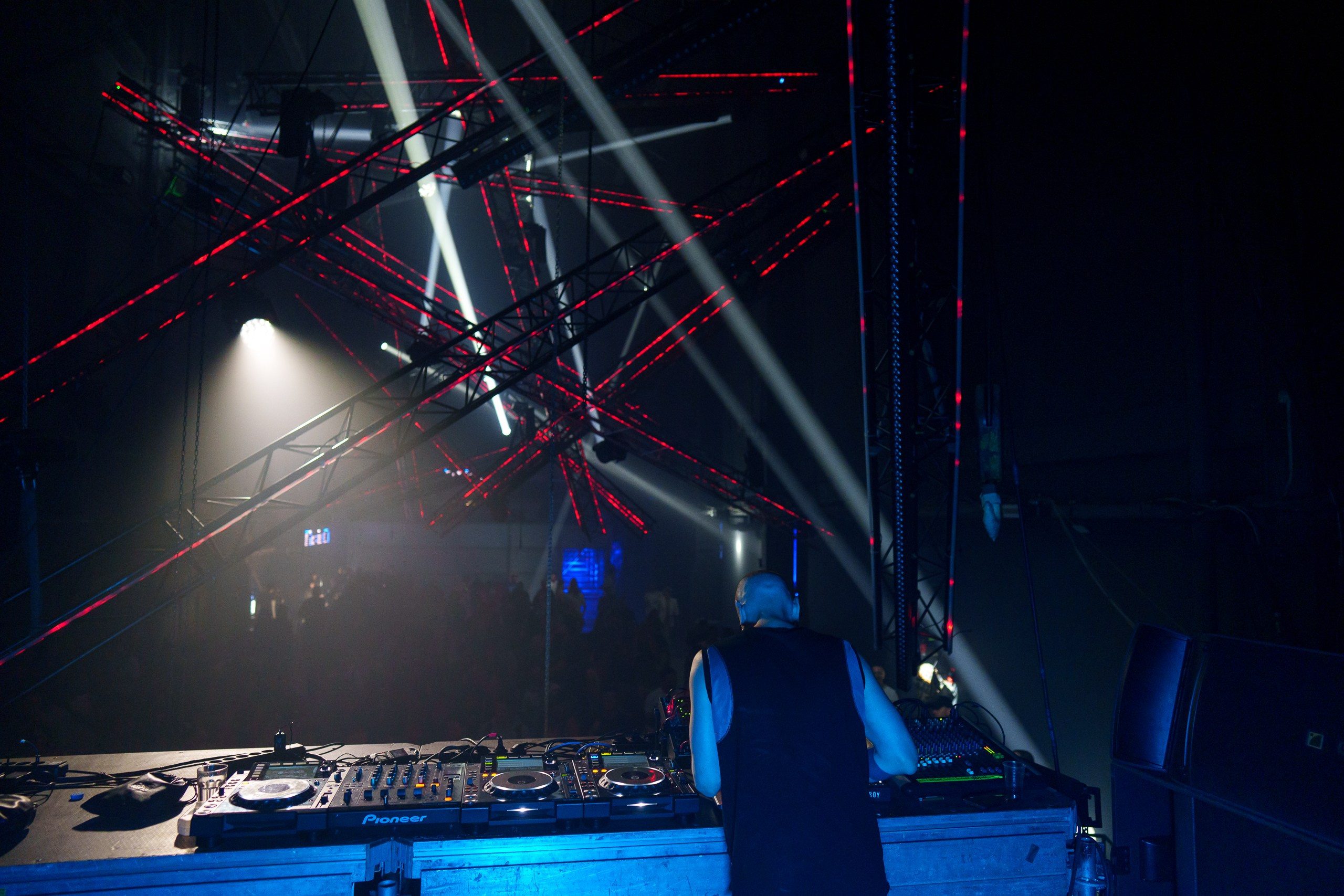 Resonance x TSEH. Sunnyman