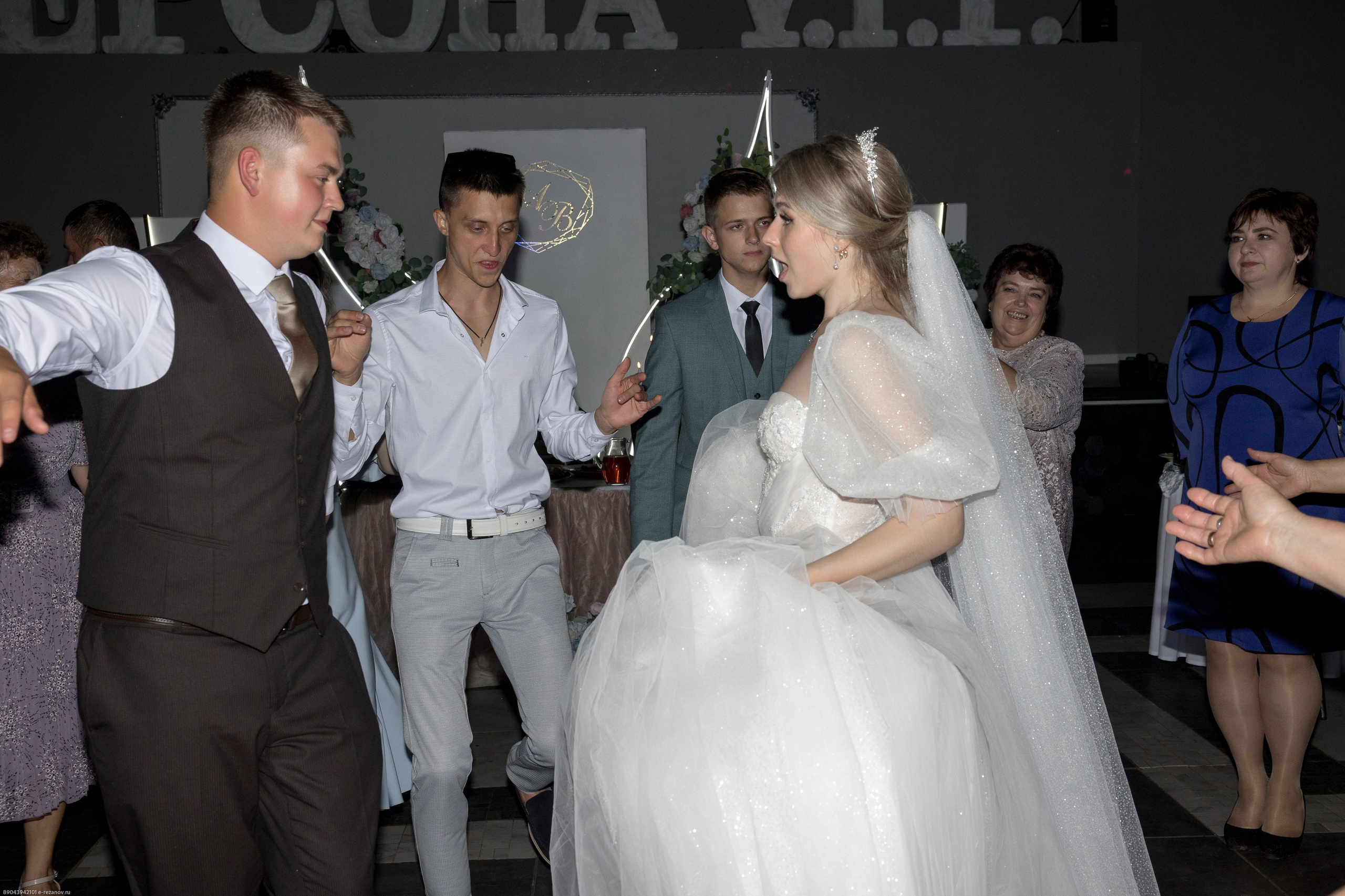 Андрей и Владислава. Свадебный и семейный фотограф Евгений Резанов