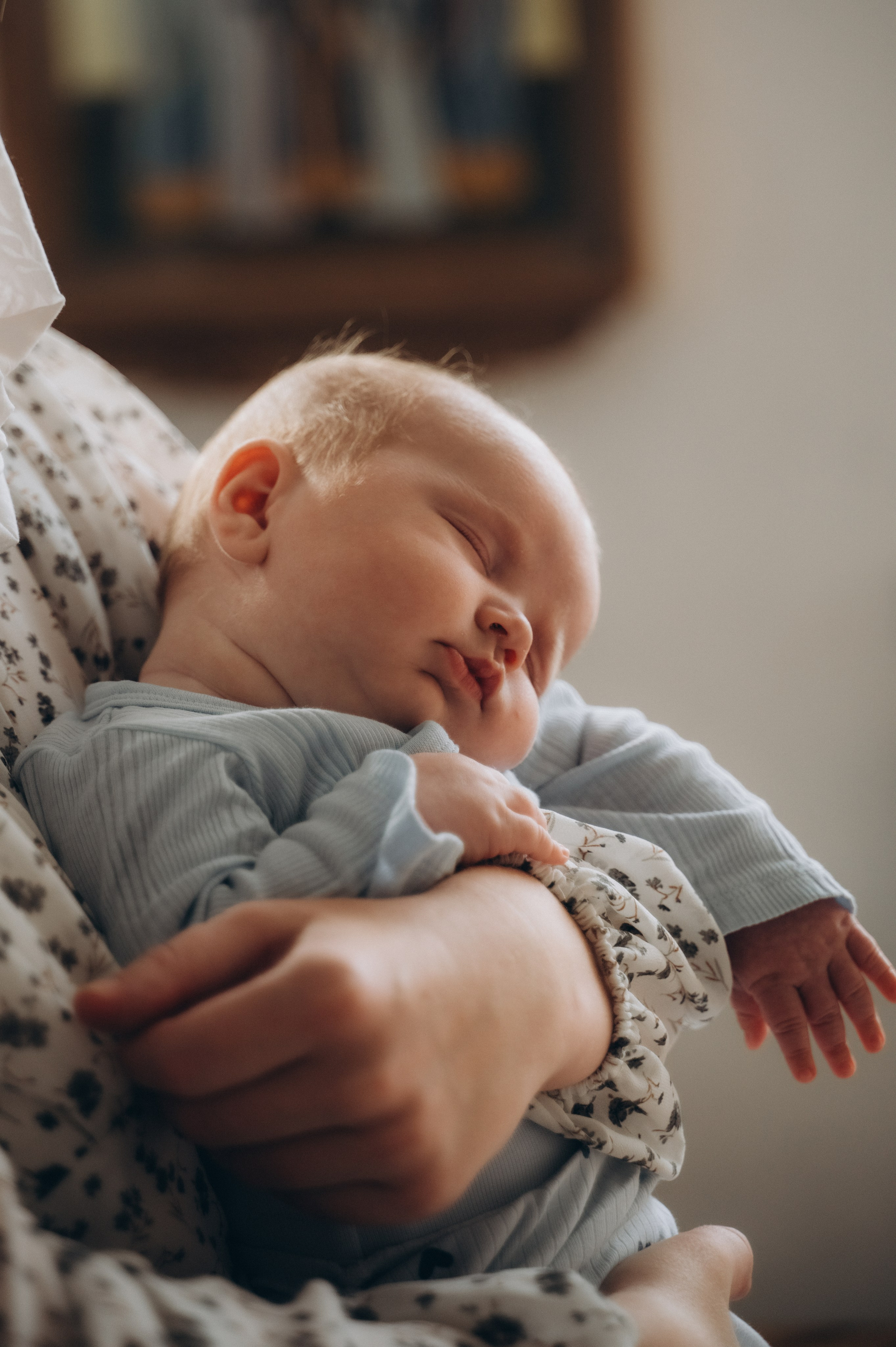 Крещение Ромы (Приход храма святой Равноапостольной княгини Ольги). Семейный фотограф в Минске Дарья Дреко