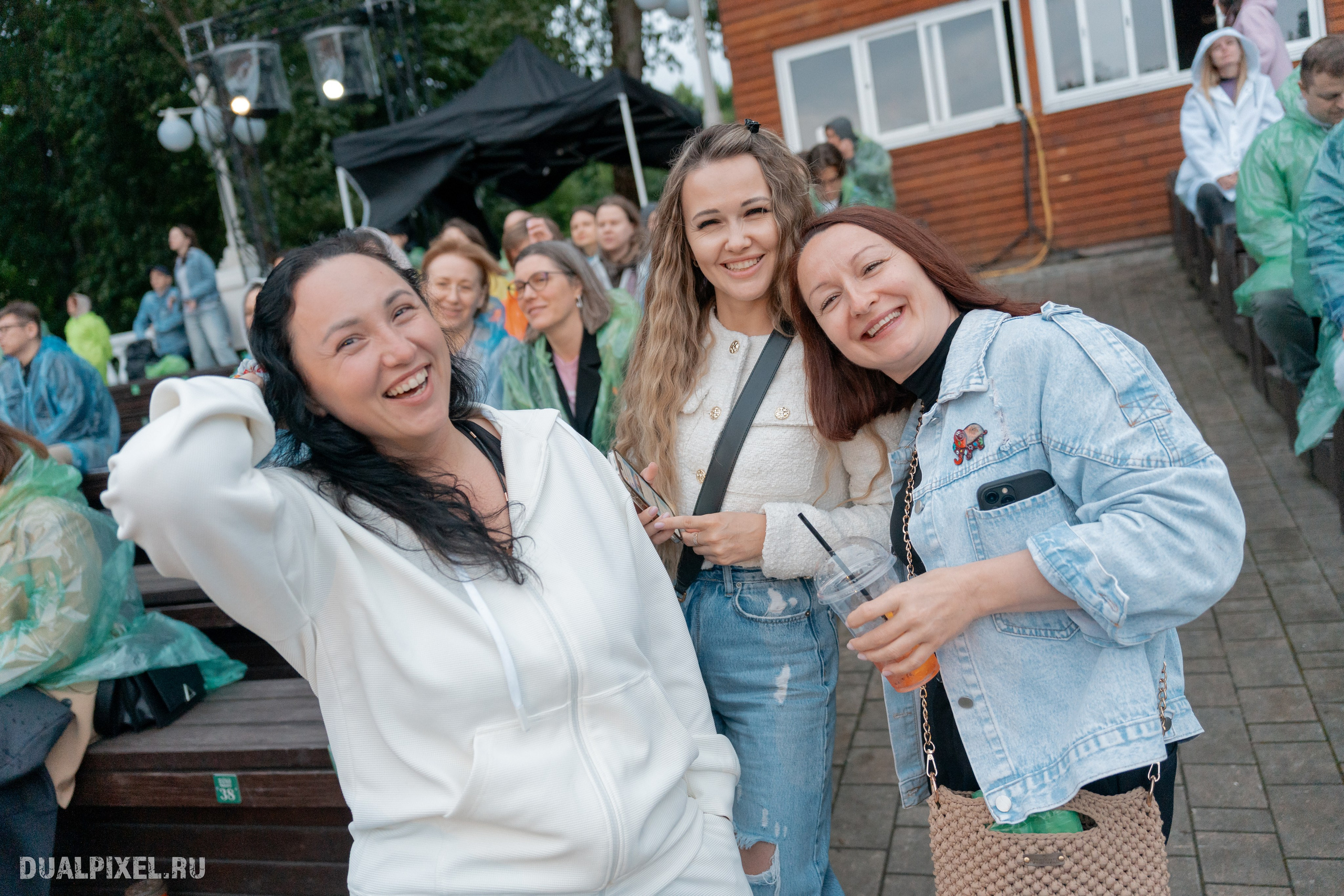 Танцы Минус. Магия музыки в кадре: Концертная Фотография