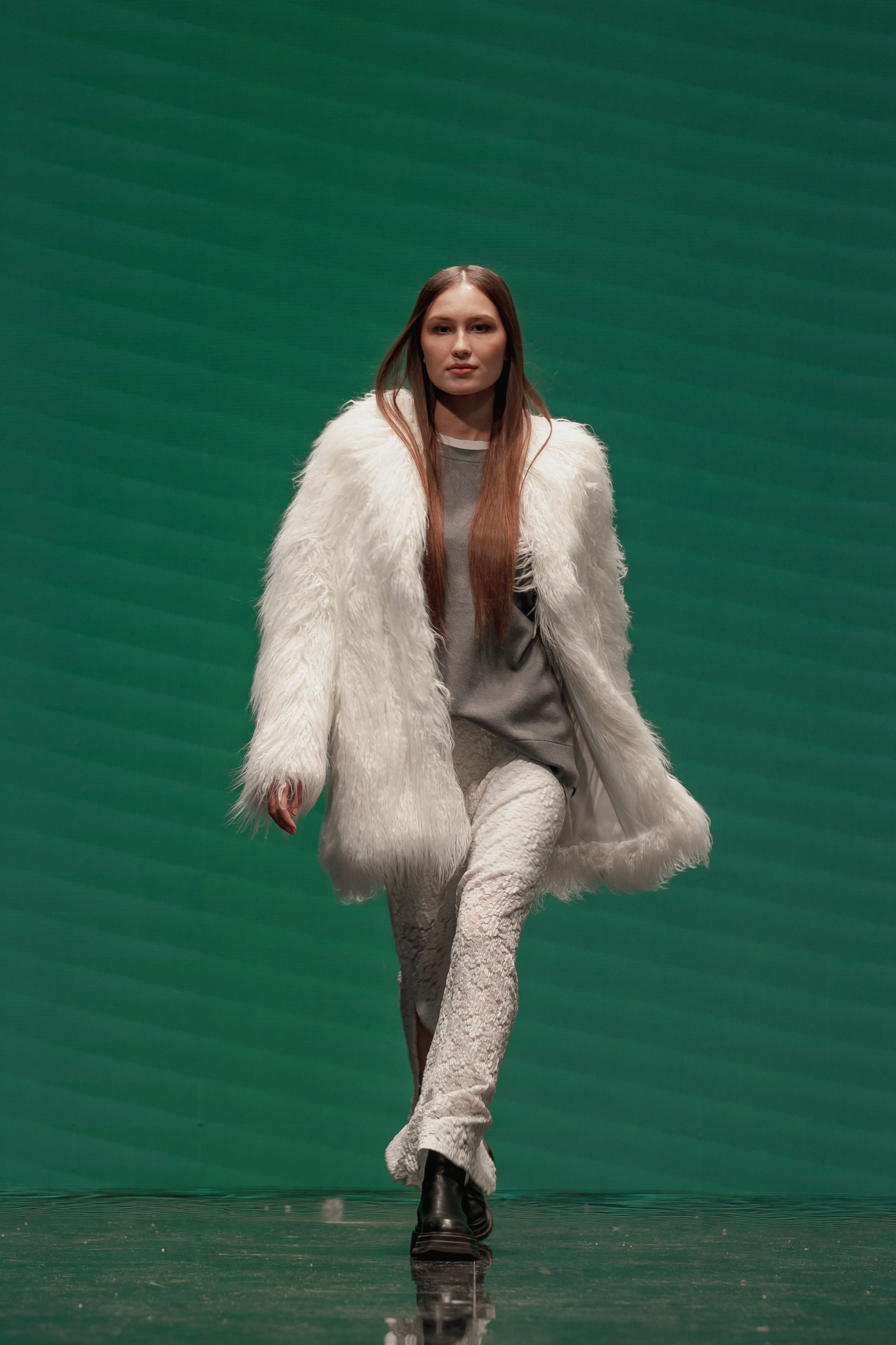 Fashion show SELA. Фэшн-фотограф в Санкт-Петербурге Дарья Семиколенных