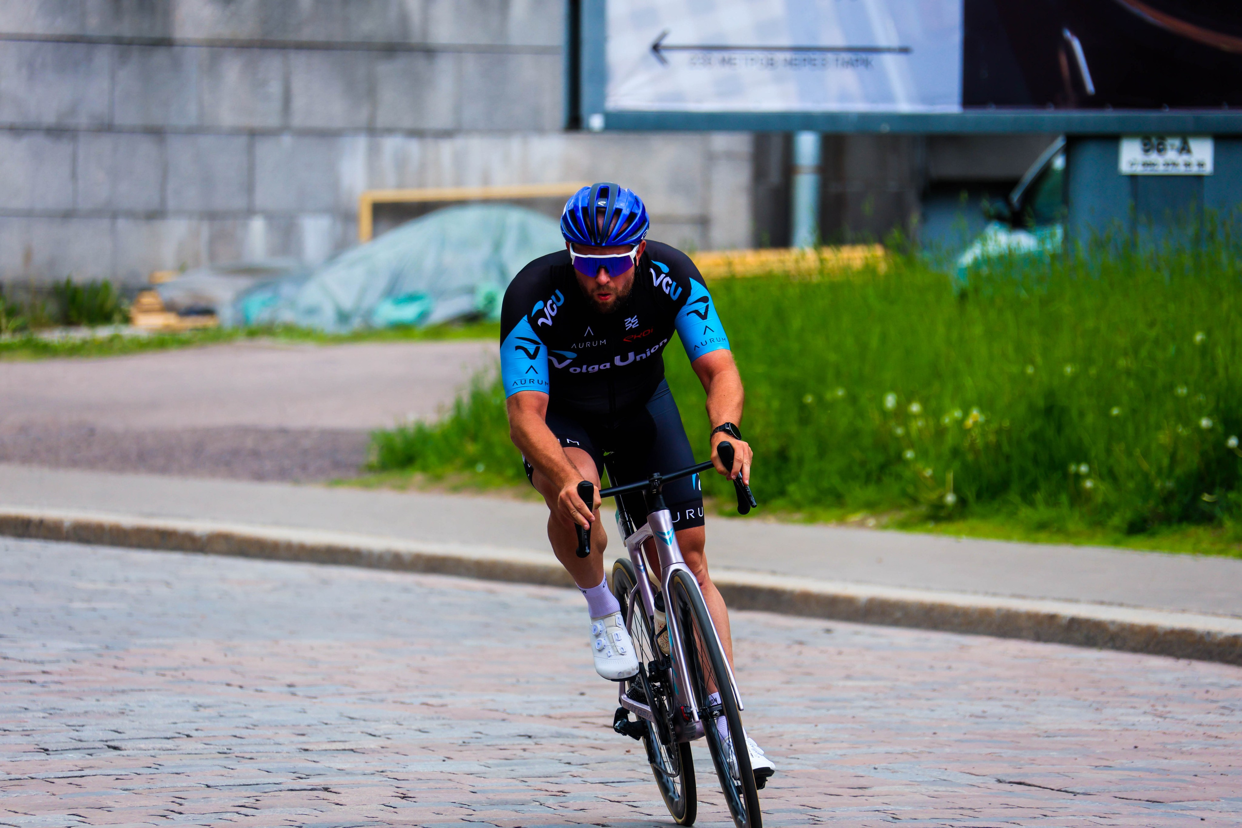 СТРИТ. АЛЕКСЕЙ КОЛМАКОВ. Фотограф. Москва и Московская область